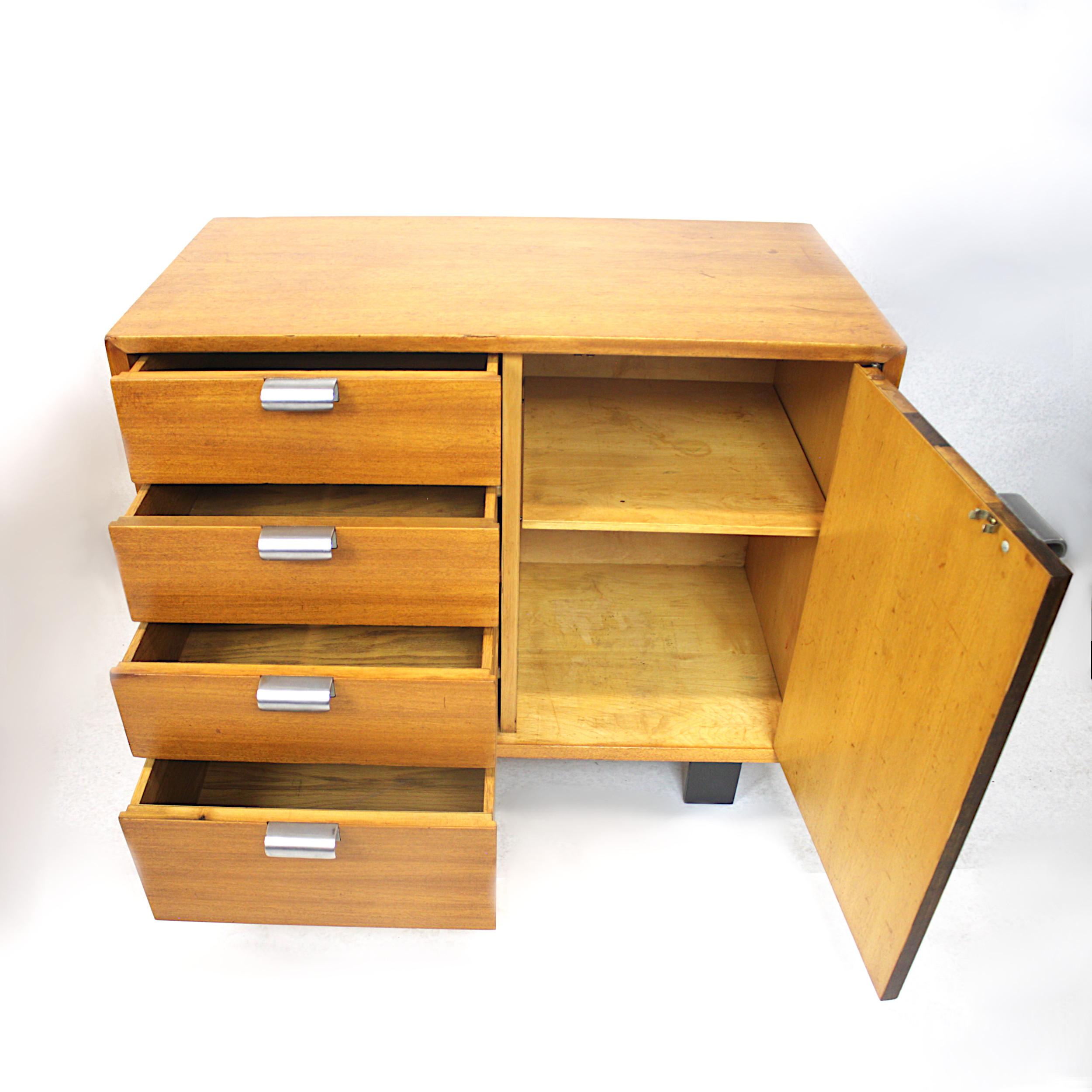 Pair of Vintage 1950s Basic Cabinet Series Console Cabinets by George Nelson In Good Condition In Lafayette, IN