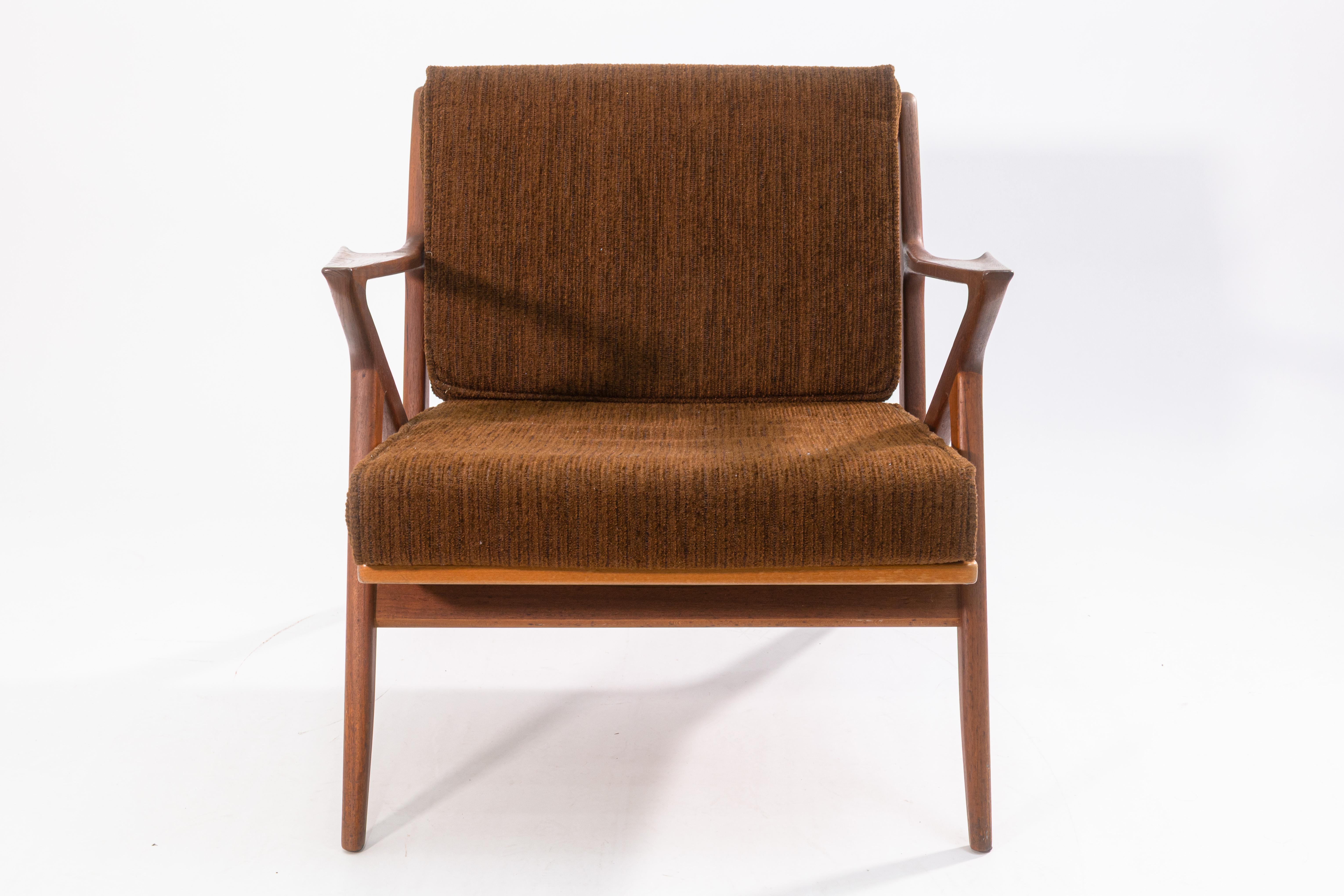 Pair of Vintage 1960s Poul Jensen for Selig Z Danish Teak Wood Accent Armchairs For Sale 8