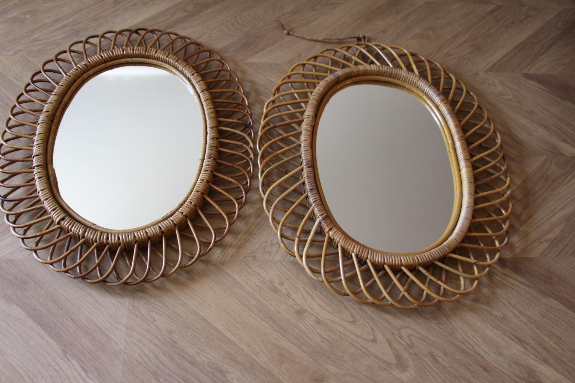Pair of Vintage 1960s Rattan and Bamboo Round Wall Mirror by Franco Albini For Sale 7