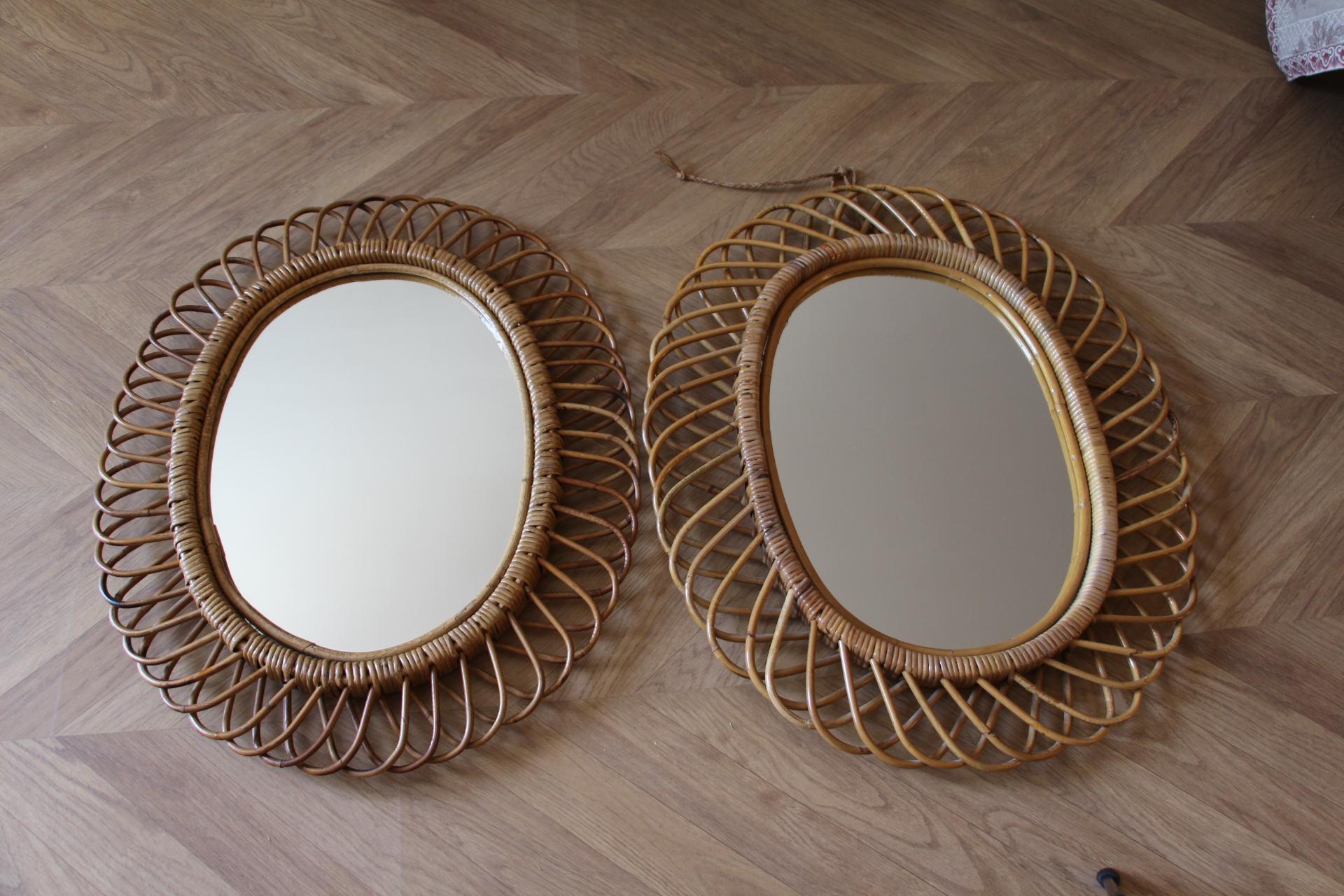 Mid-Century Modern Pair of Vintage 1960s Rattan and Bamboo Round Wall Mirror by Franco Albini For Sale