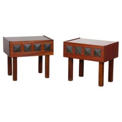 Coppia di comodini in legno vintage degli anni '60