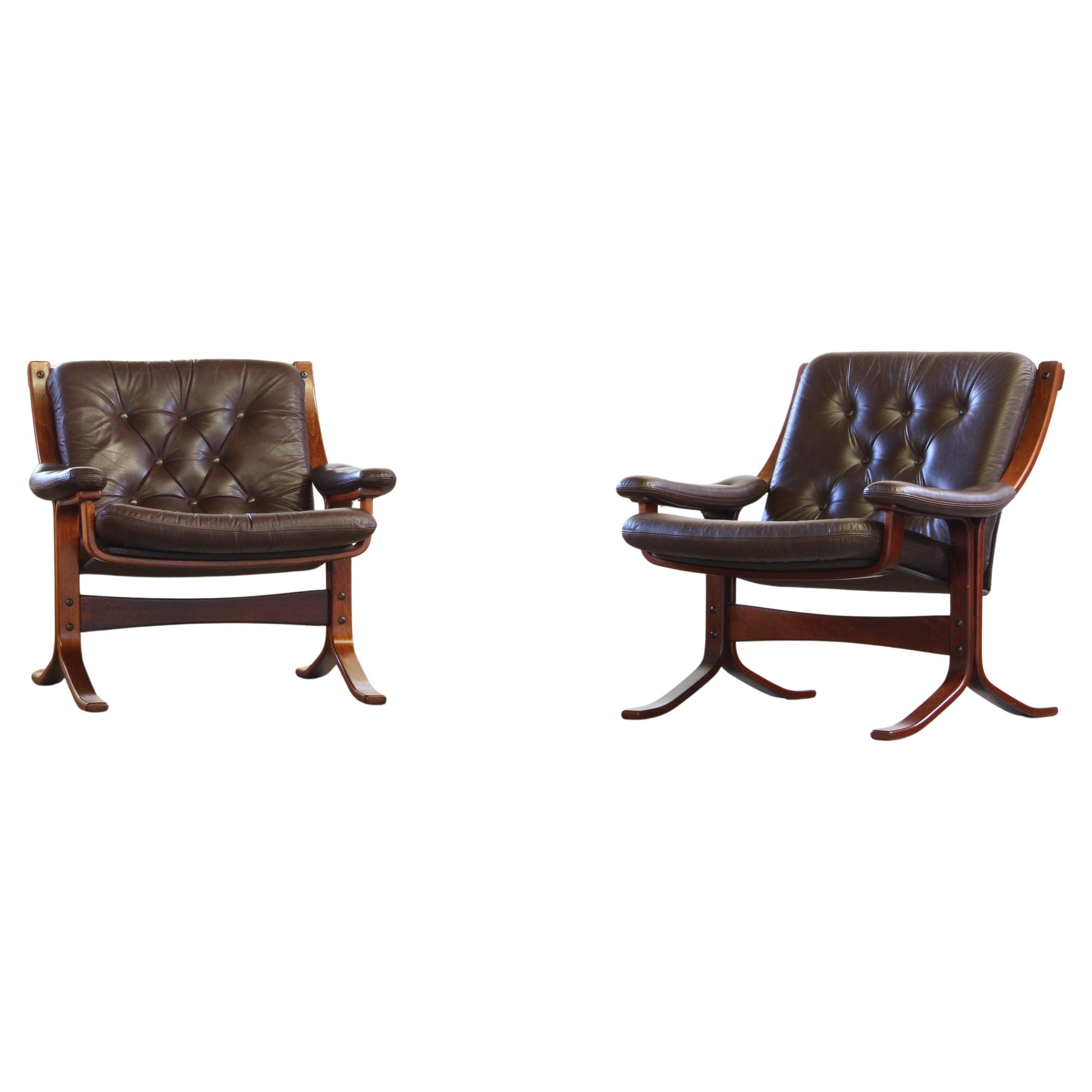 Pair of Vintage 1970s Norwegian Modernist Lounge Chairs, attr. Jon Hjortdal For Sale
