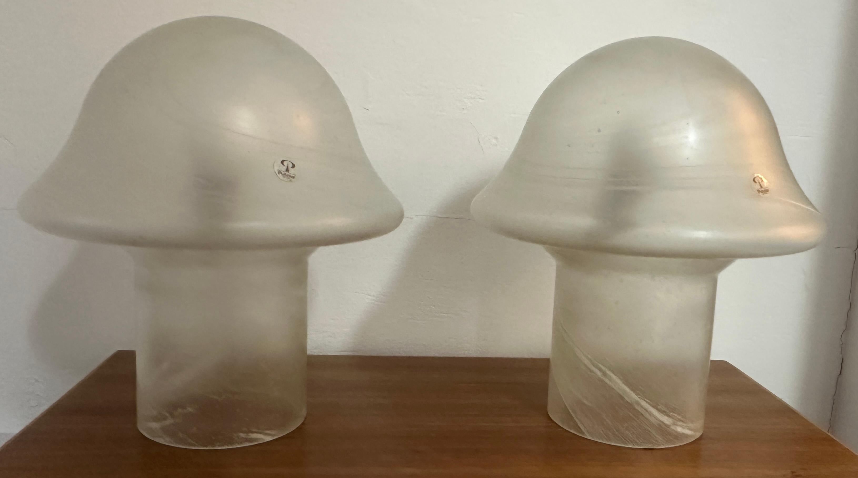 Paire de lampes de table champignons grises et tourbillonnantes Peill & Putzler des années 1970 en vente 4