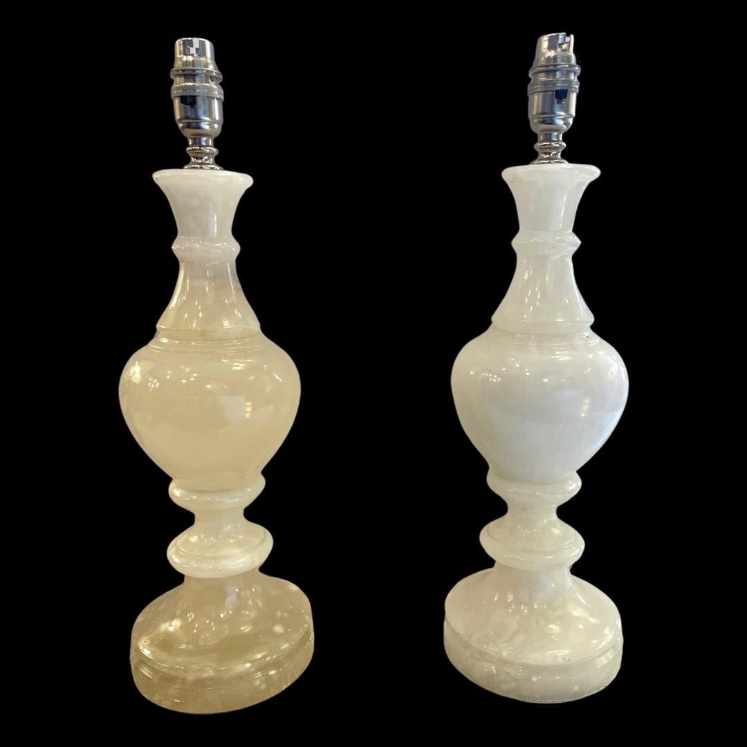 Pair of Vintage 1980's Alabaster Table Lamps For Sale 1
