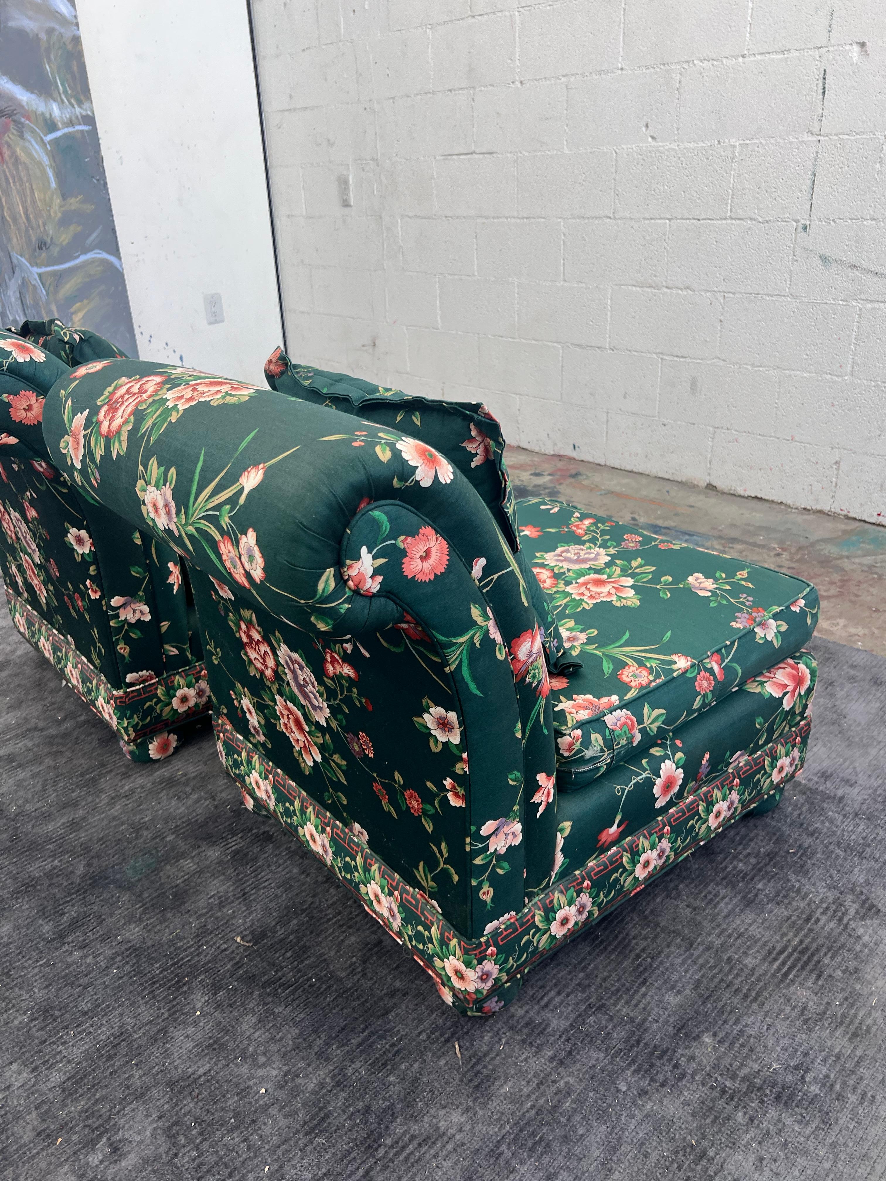 Pair of Vintage 1980s hunter green floral slipper chairs For Sale 3
