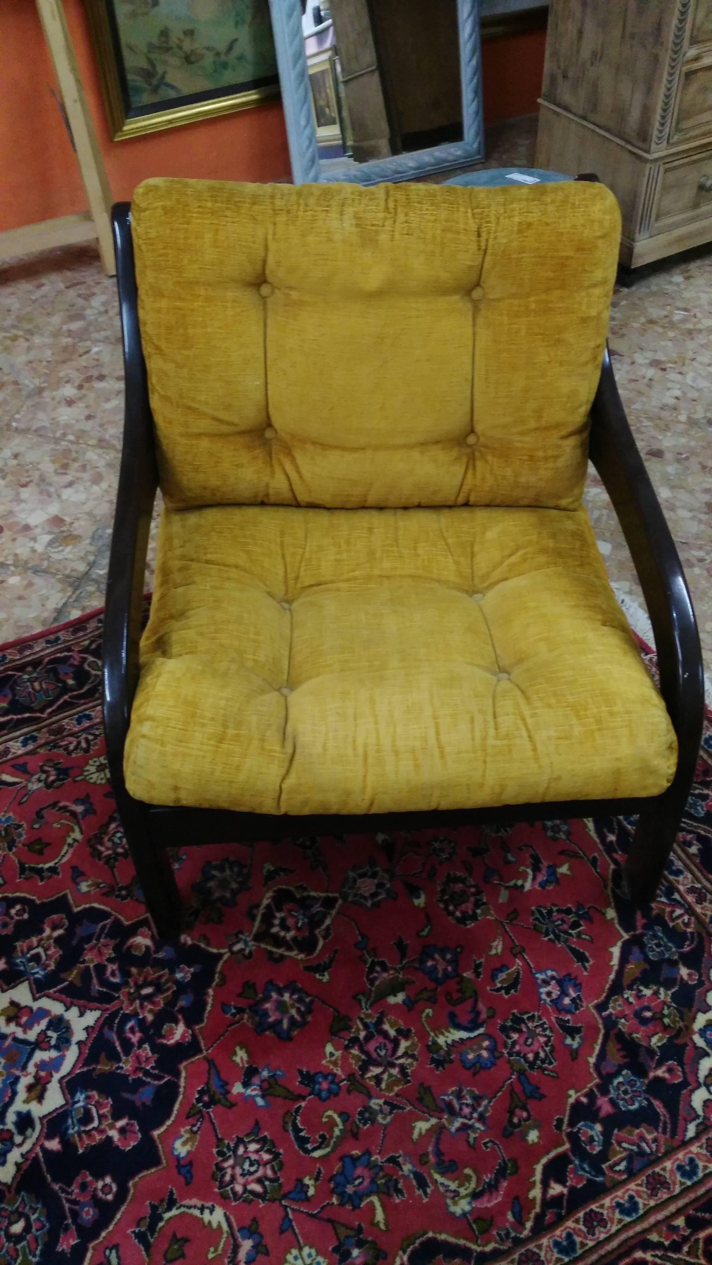 Hand-Crafted Pair of Vintage midcentury Italy Armchairs For Sale