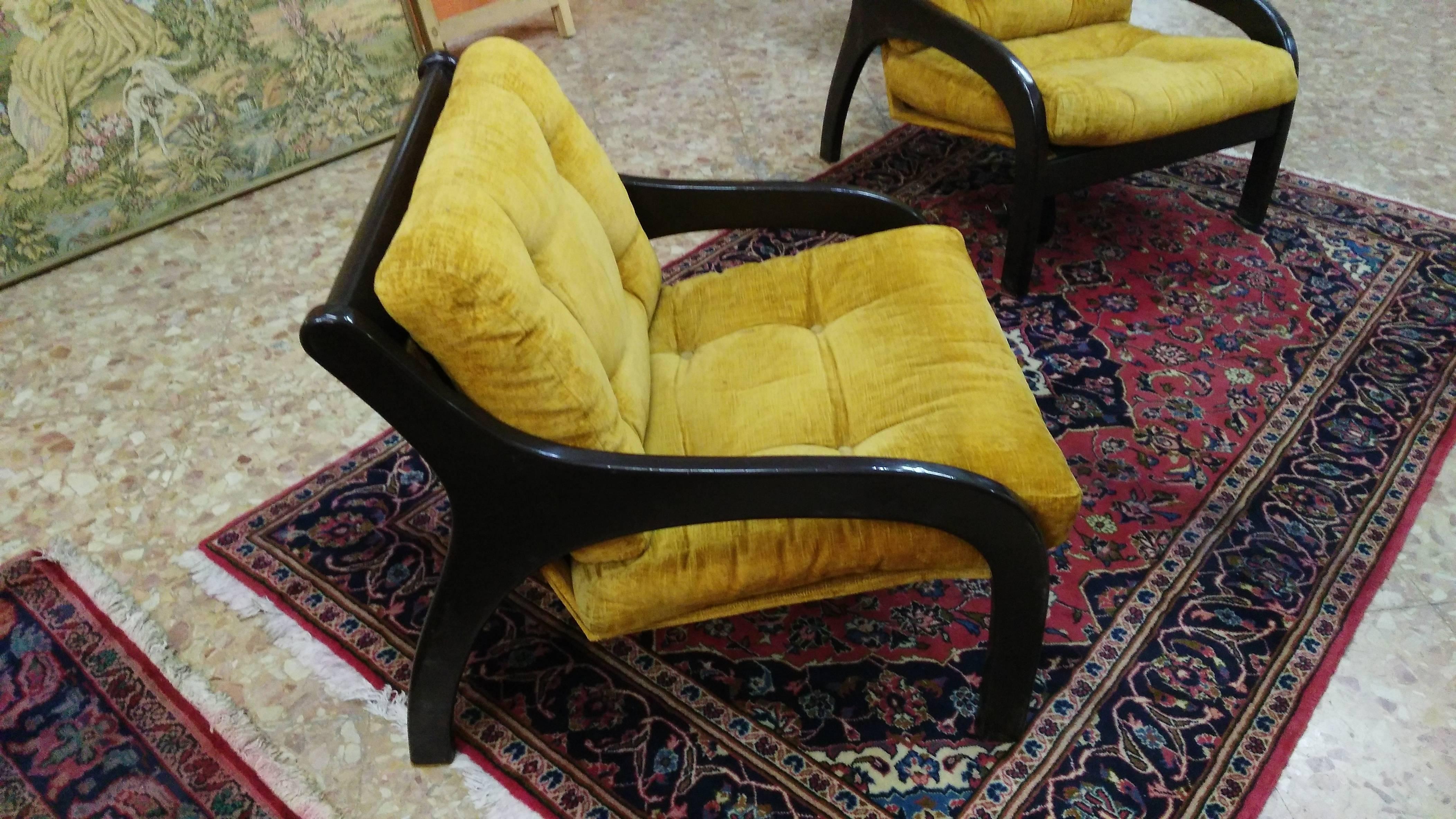 Pair of Vintage midcentury Italy Armchairs In Excellent Condition For Sale In Palermo, Italia