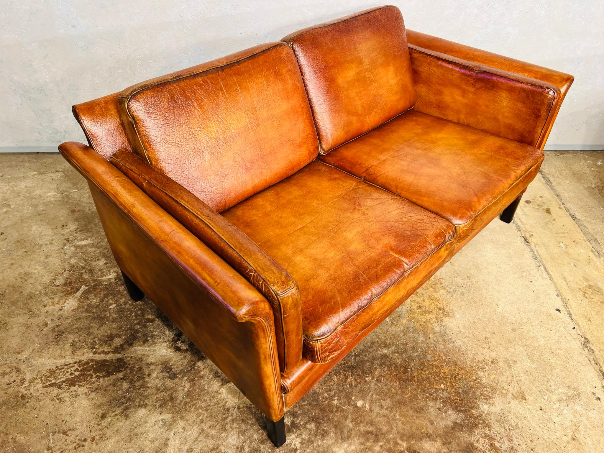 Pair of Vintage 1970s Patinated Light Tan 2 Seater Leather Sofas #676 For Sale 5