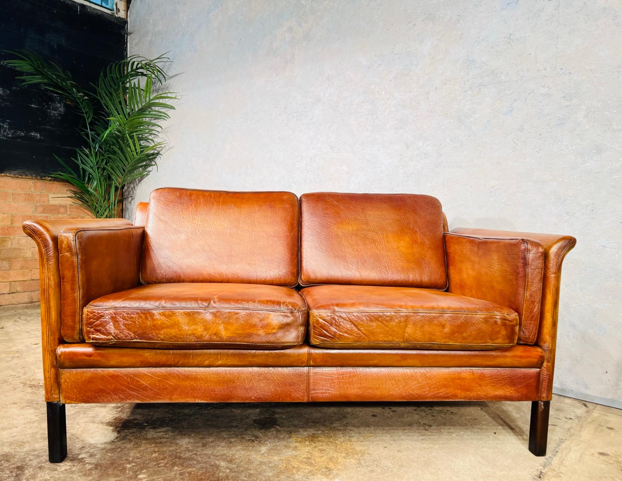 Pair of Vintage 1970s Patinated Light Tan 2 Seater Leather Sofas #676 For Sale 1