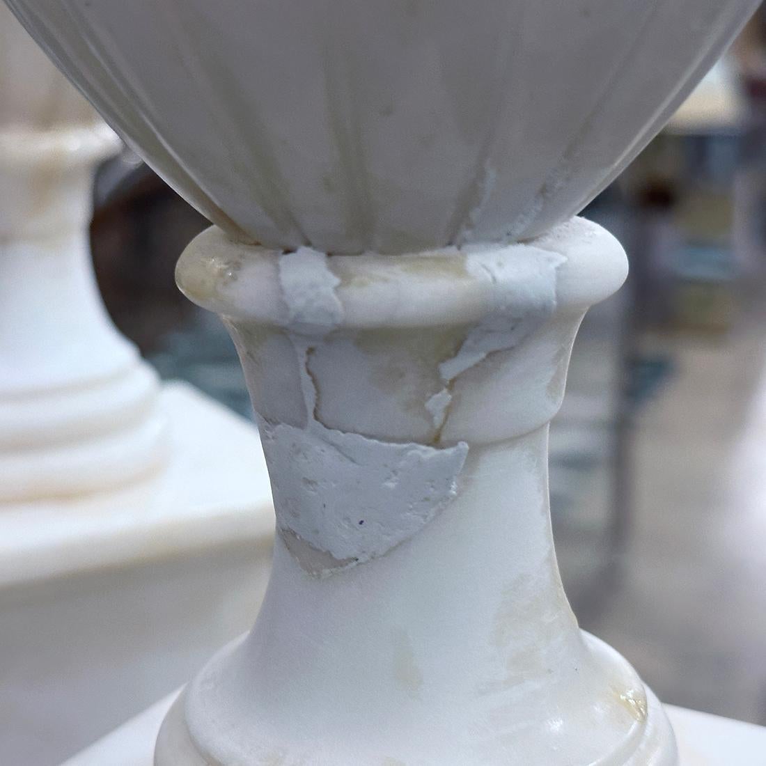 Italiano Coppia di lampade in alabastro vintage in vendita