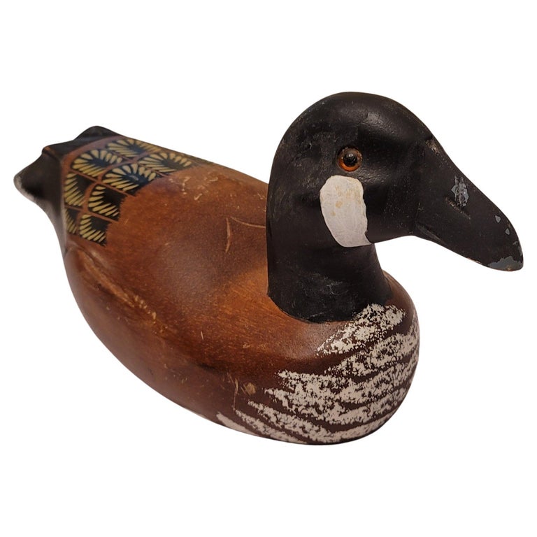 Pair of Vintage American Handmade and Painted Duck Decoys For Sale at
