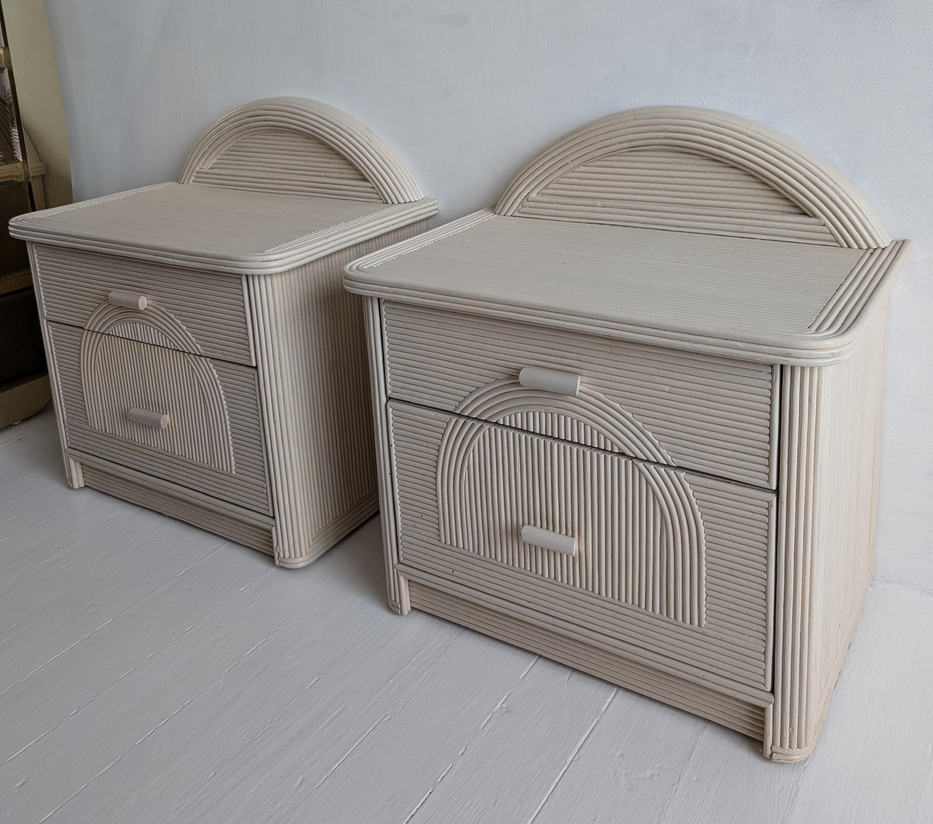 Pair of vintage American pencil reed / cane bedside cabinets with arched backs In Good Condition In Hastings, GB