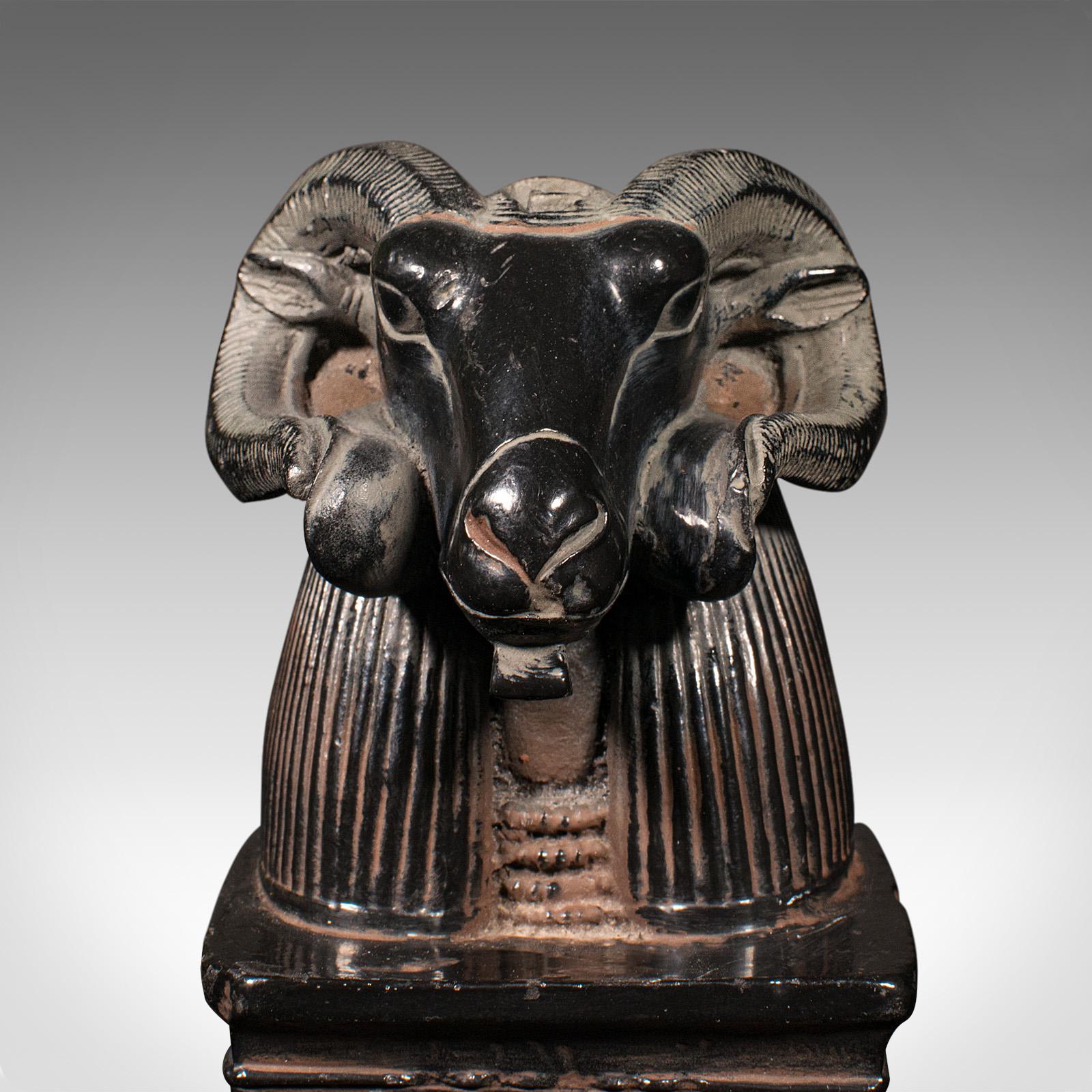 Paire de serre-livres vintage d'Amun statuaire, égyptien, décoratif, historique 1