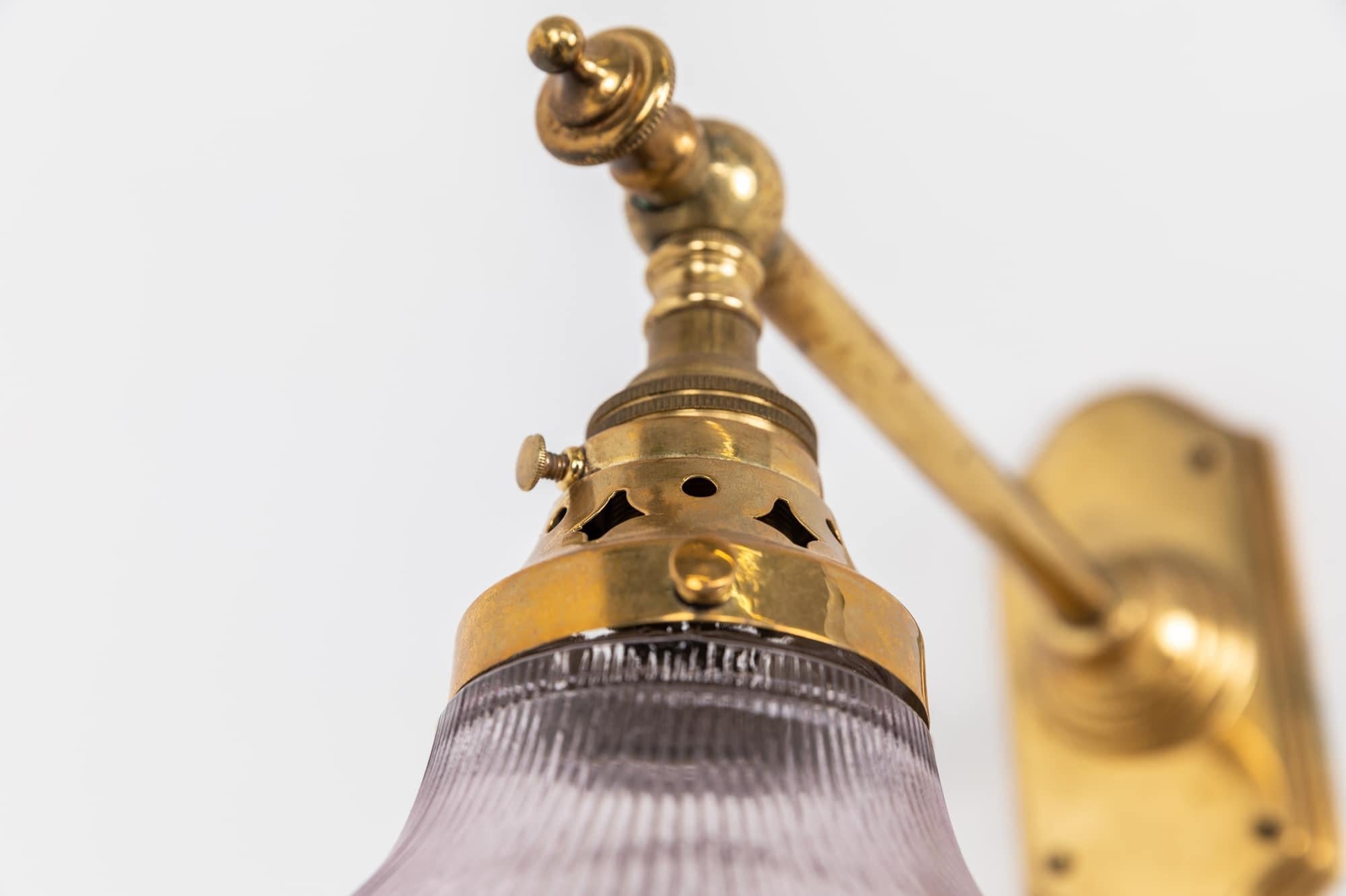 Paar antike Holophane Wandlampen aus Messing Lights, ca. 1930 im Angebot 1
