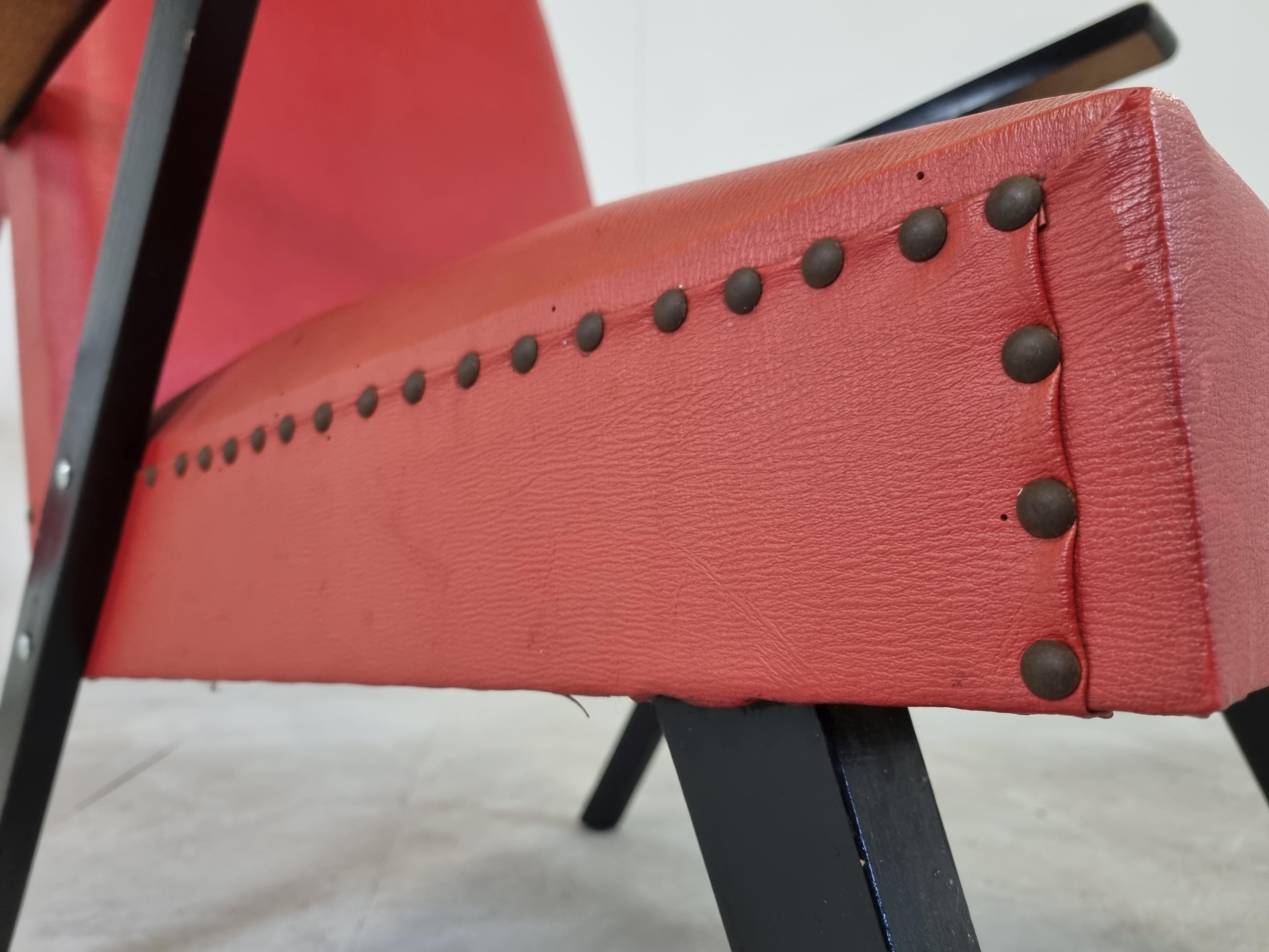 Imitation cuir Paire de fauteuils Vintage, 1960's, Belgique en vente