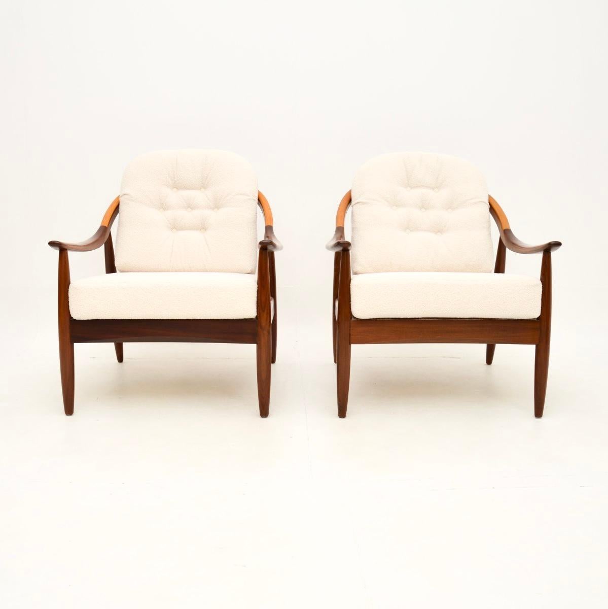 Mid-Century Modern Pair of Vintage Armchairs by Greaves and Thomas
