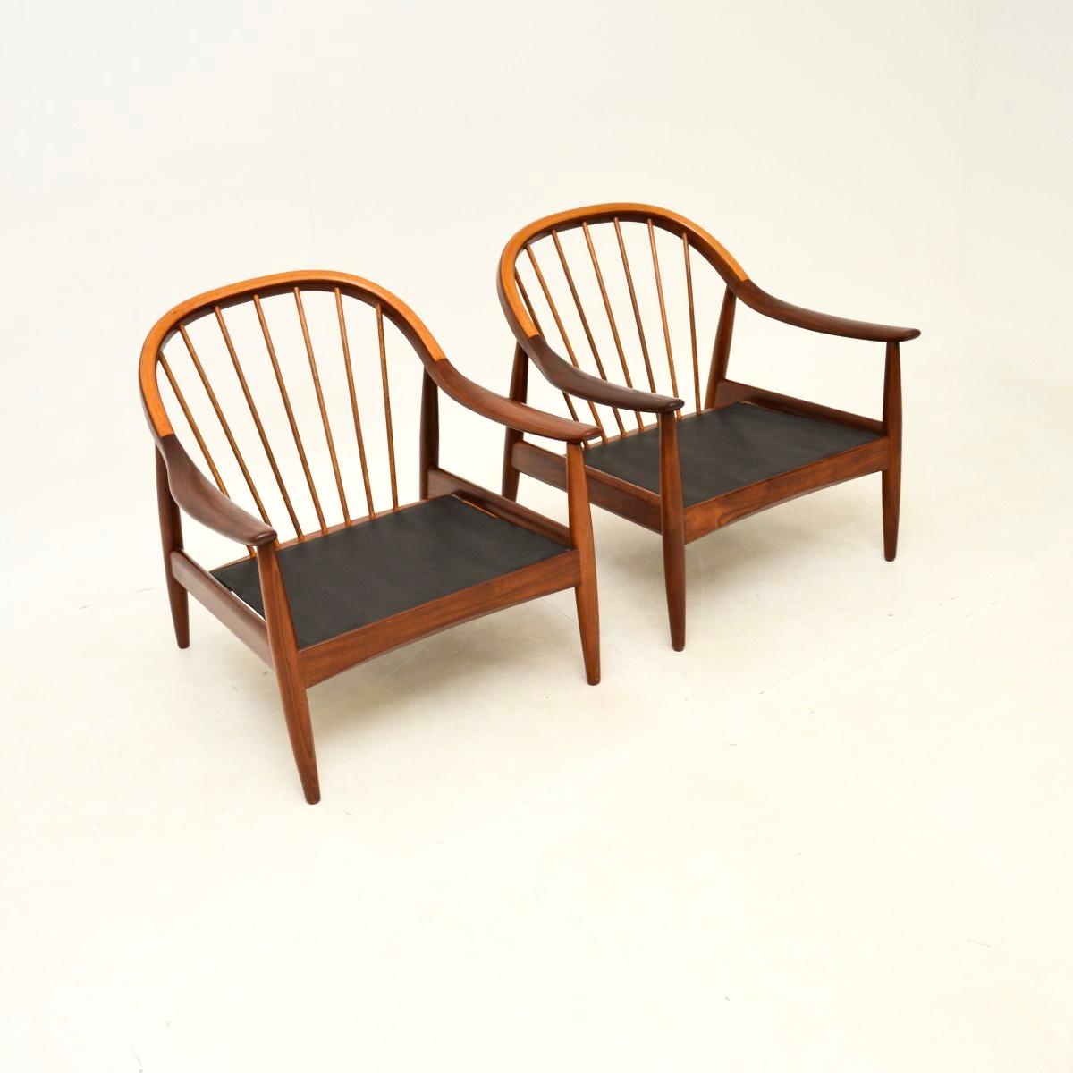 Paire de fauteuils vintage par Greaves and Thomas Bon état - En vente à London, GB
