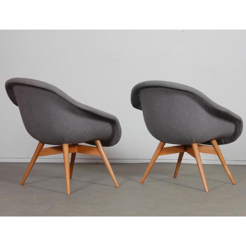 Tchèque Paire de fauteuils vintage de Miroslav Navratil, années 1960 en vente