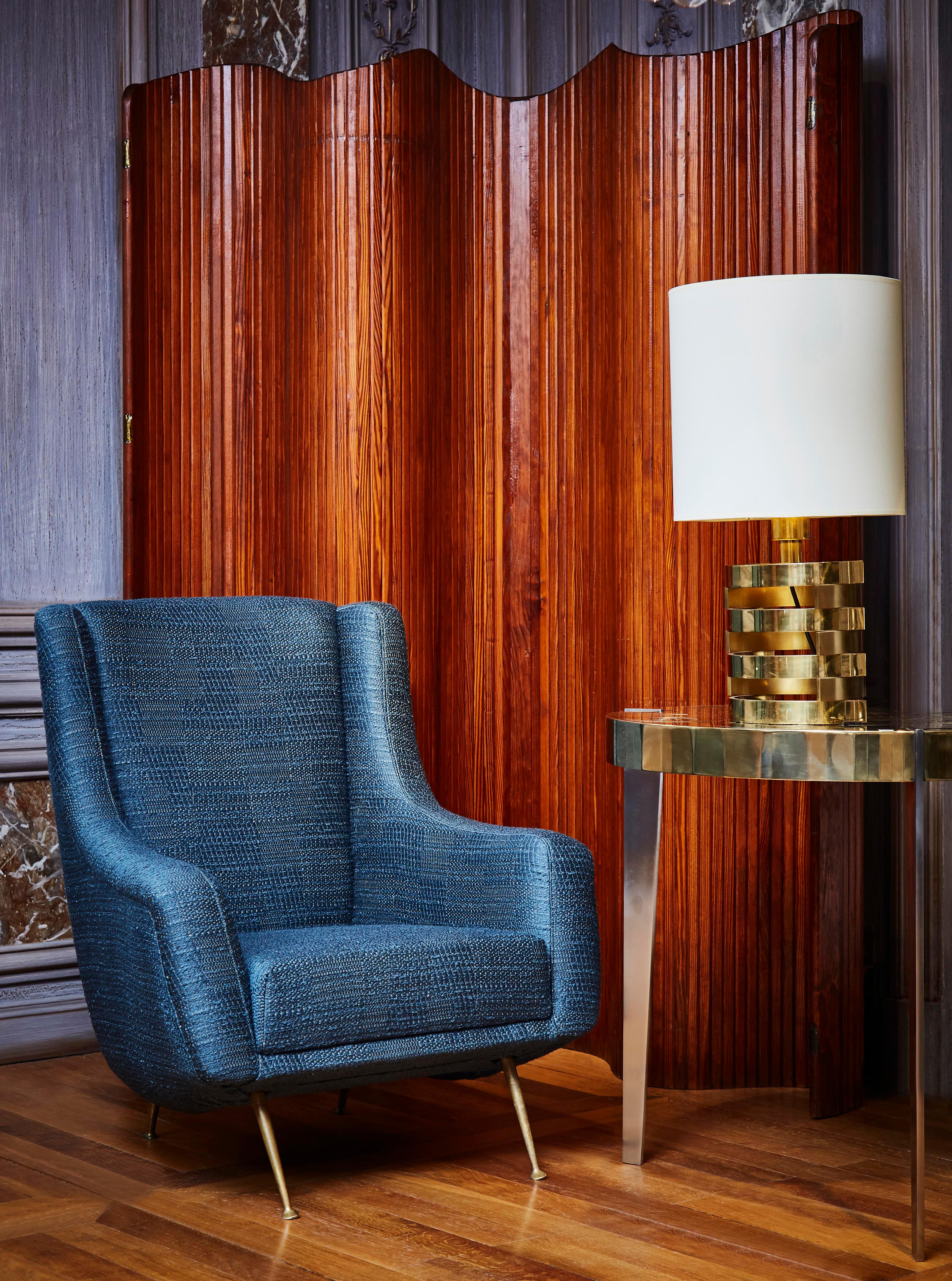 Pair of Italian and vintage armchairs, totally restored an reupholstered with a fabric from Dédar.
Italy, 1970s.