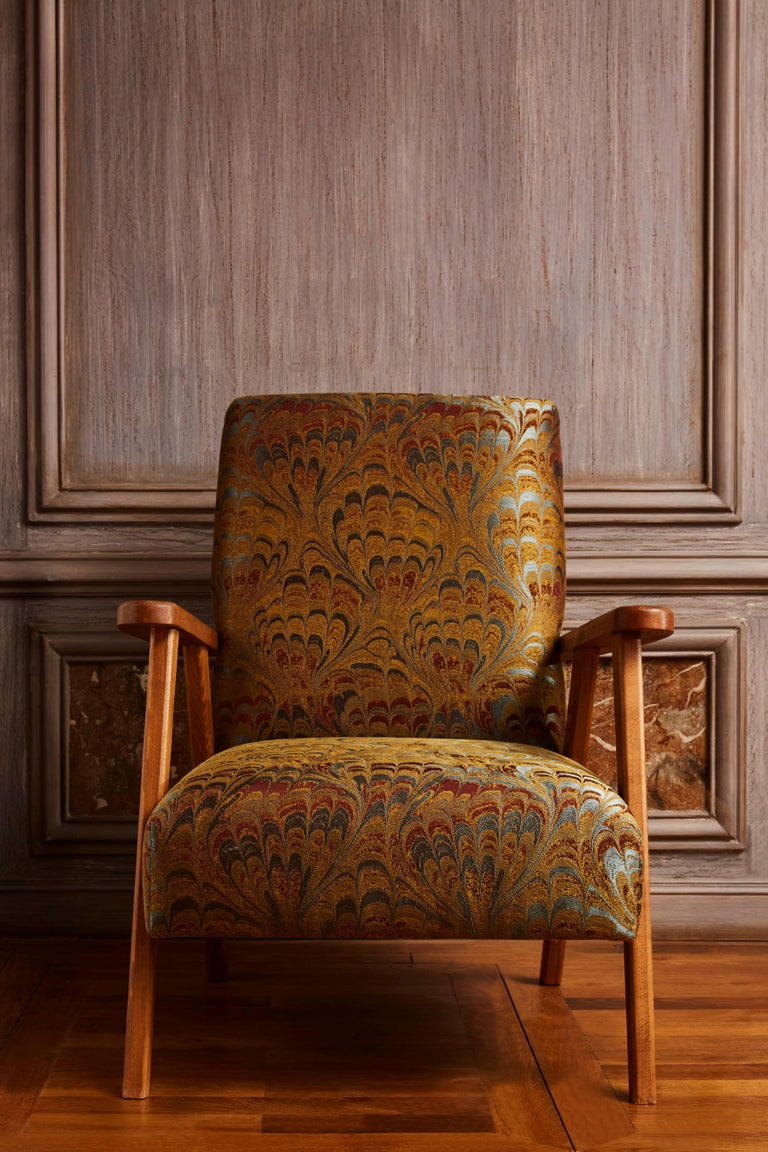 Pair of Vintage Armchairs For Sale at 1stDibs