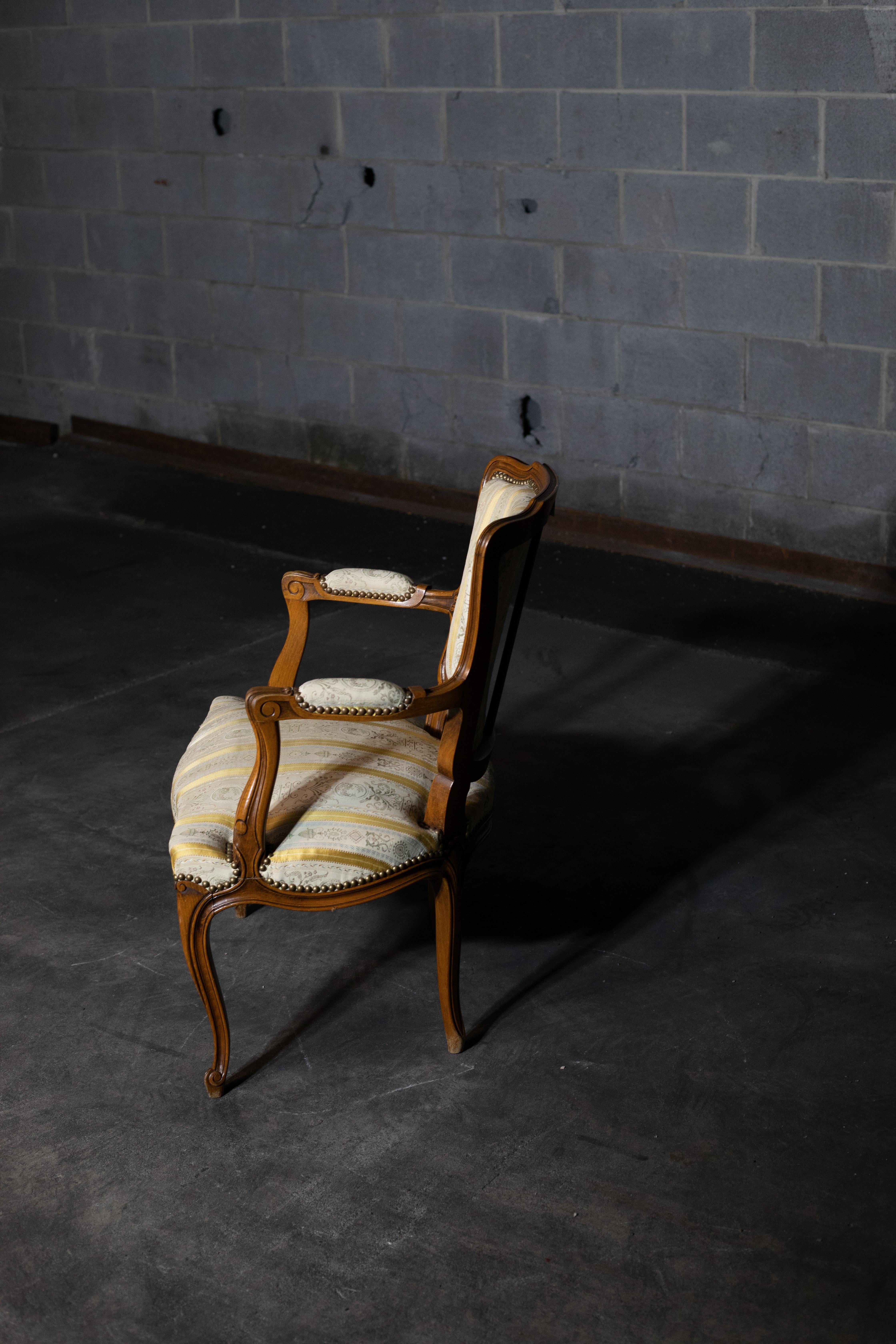 19th Century Pair of Vintage Armchairs For Sale