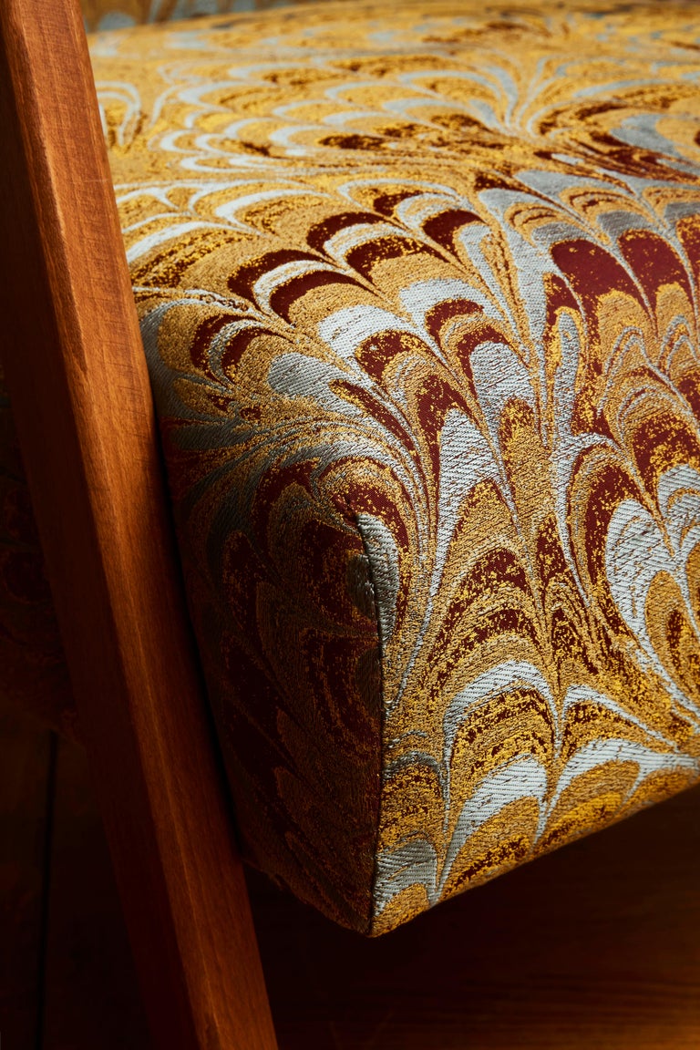 Pair of Vintage Armchairs For Sale at 1stDibs