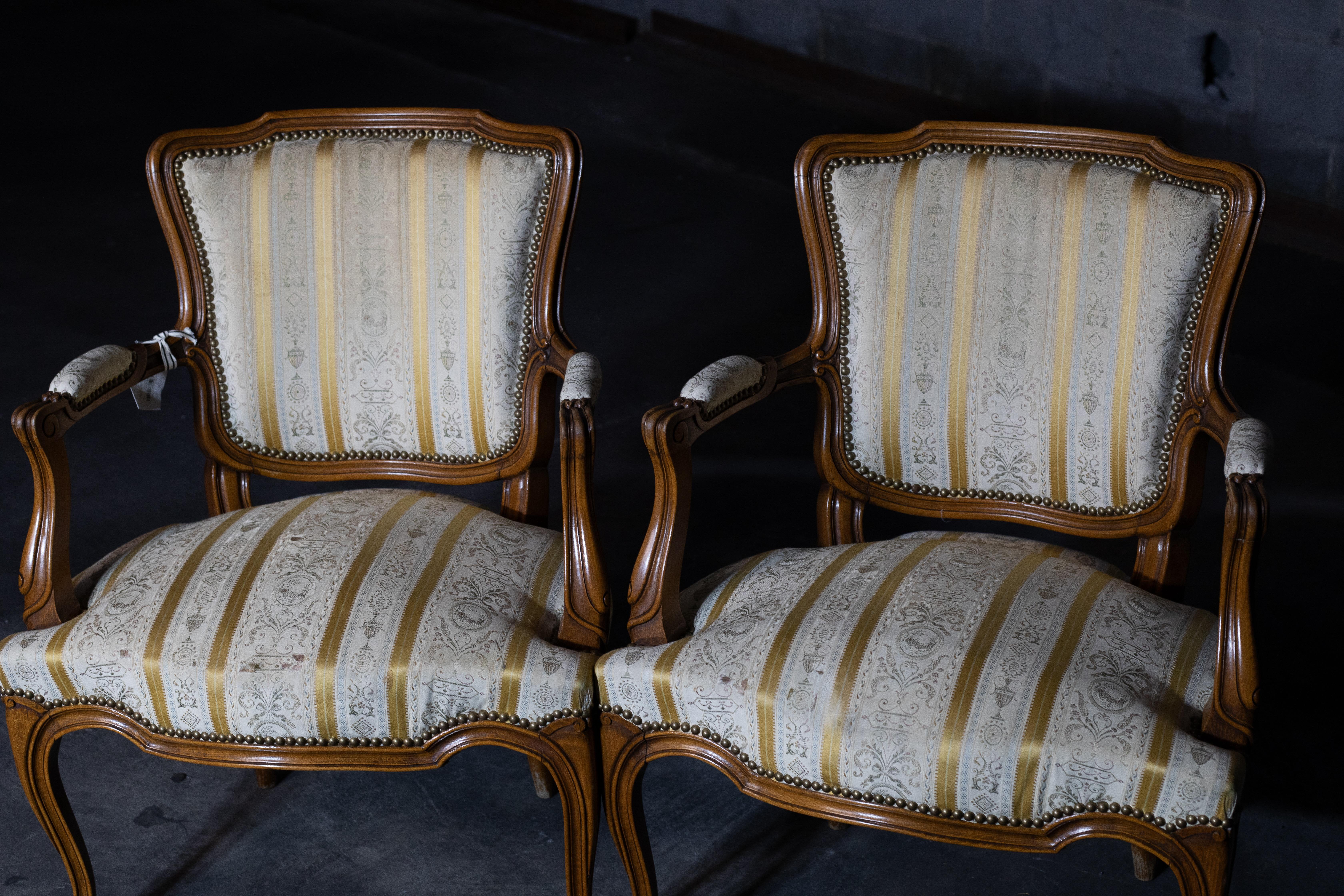 Pair of Vintage Armchairs For Sale 2