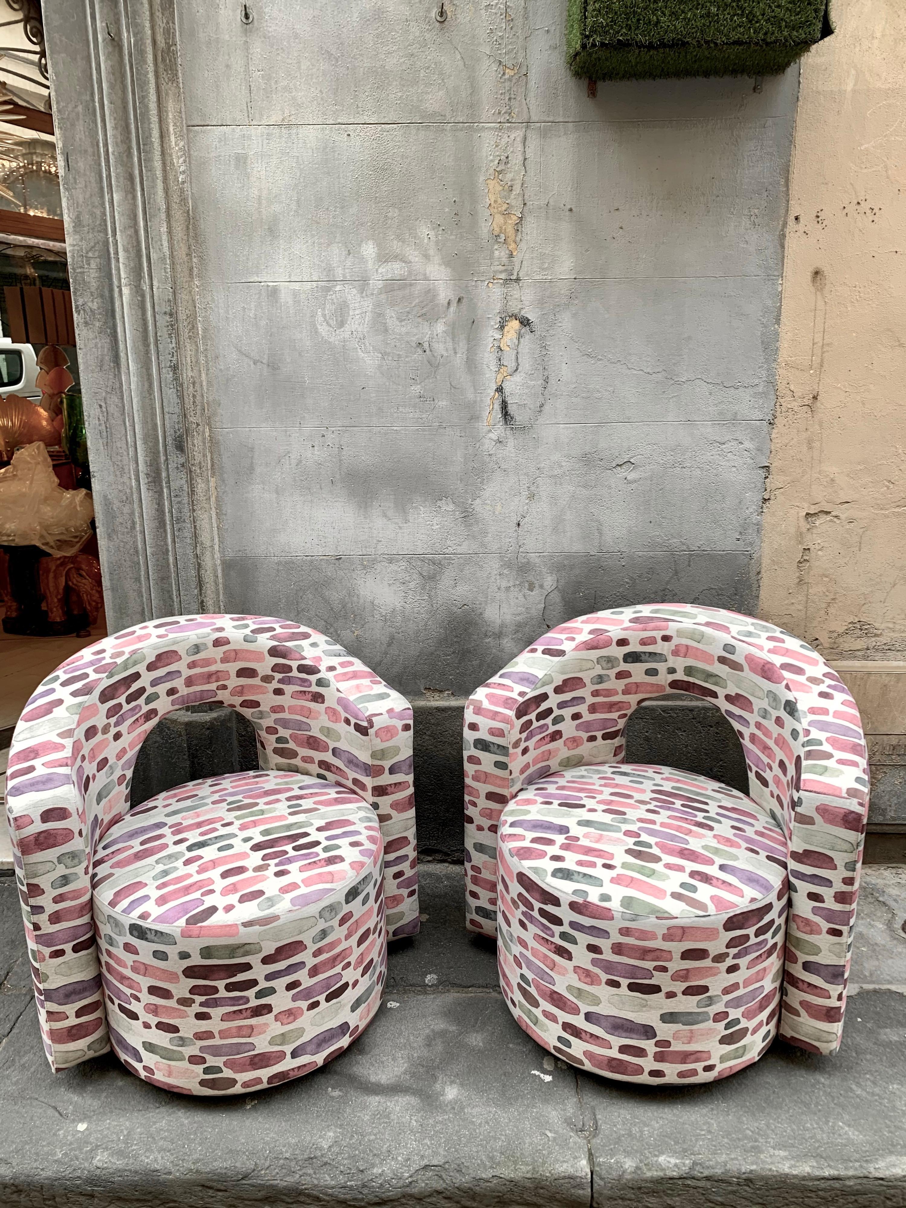 Pair of Vintage Armchairs Newly Upholstered with Fantasy Cotton Fabric, 1970s For Sale 10
