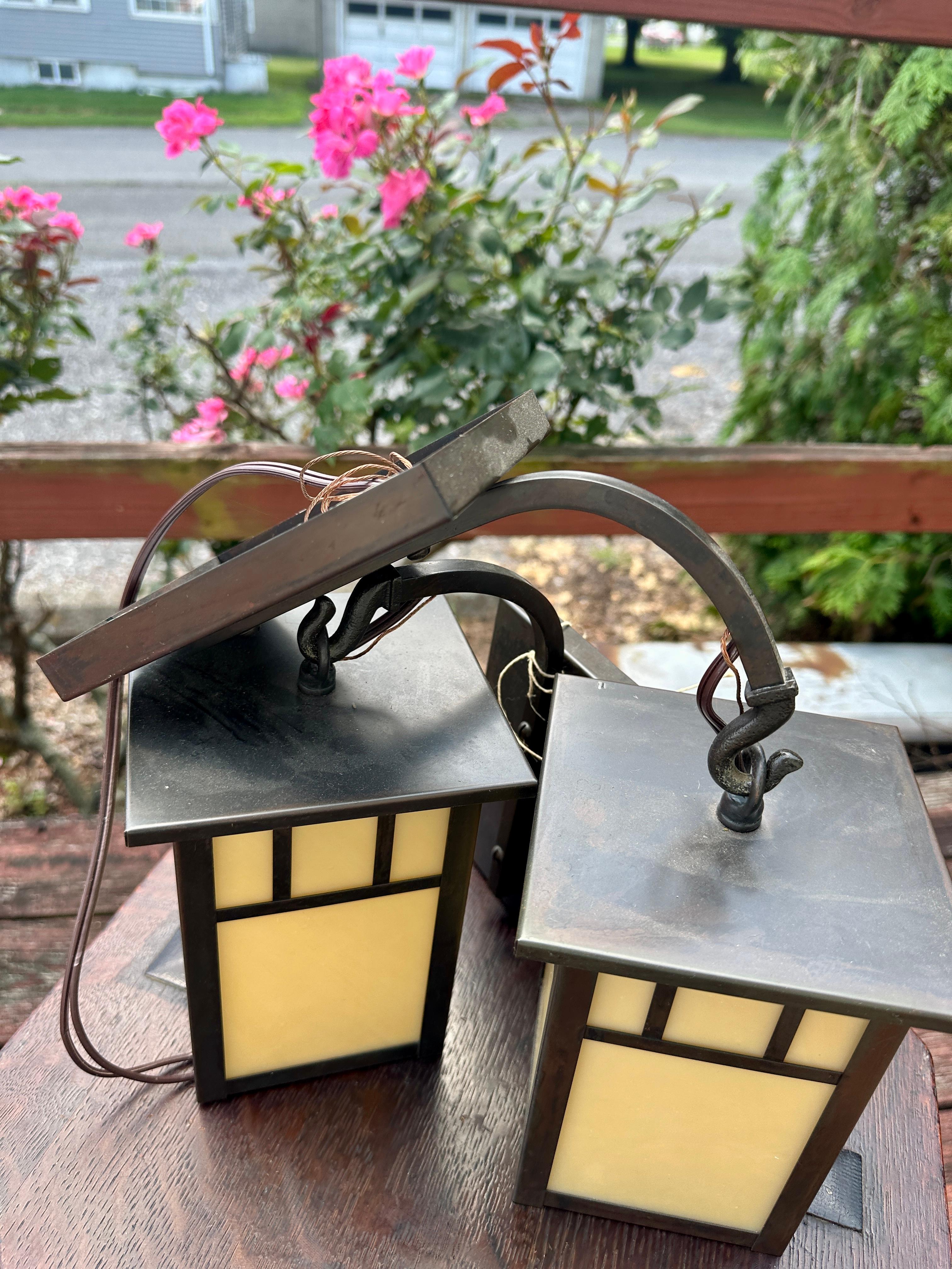 Pareja de lámparas vintage Arroyo Craftsman - W4286 Estadounidense en venta