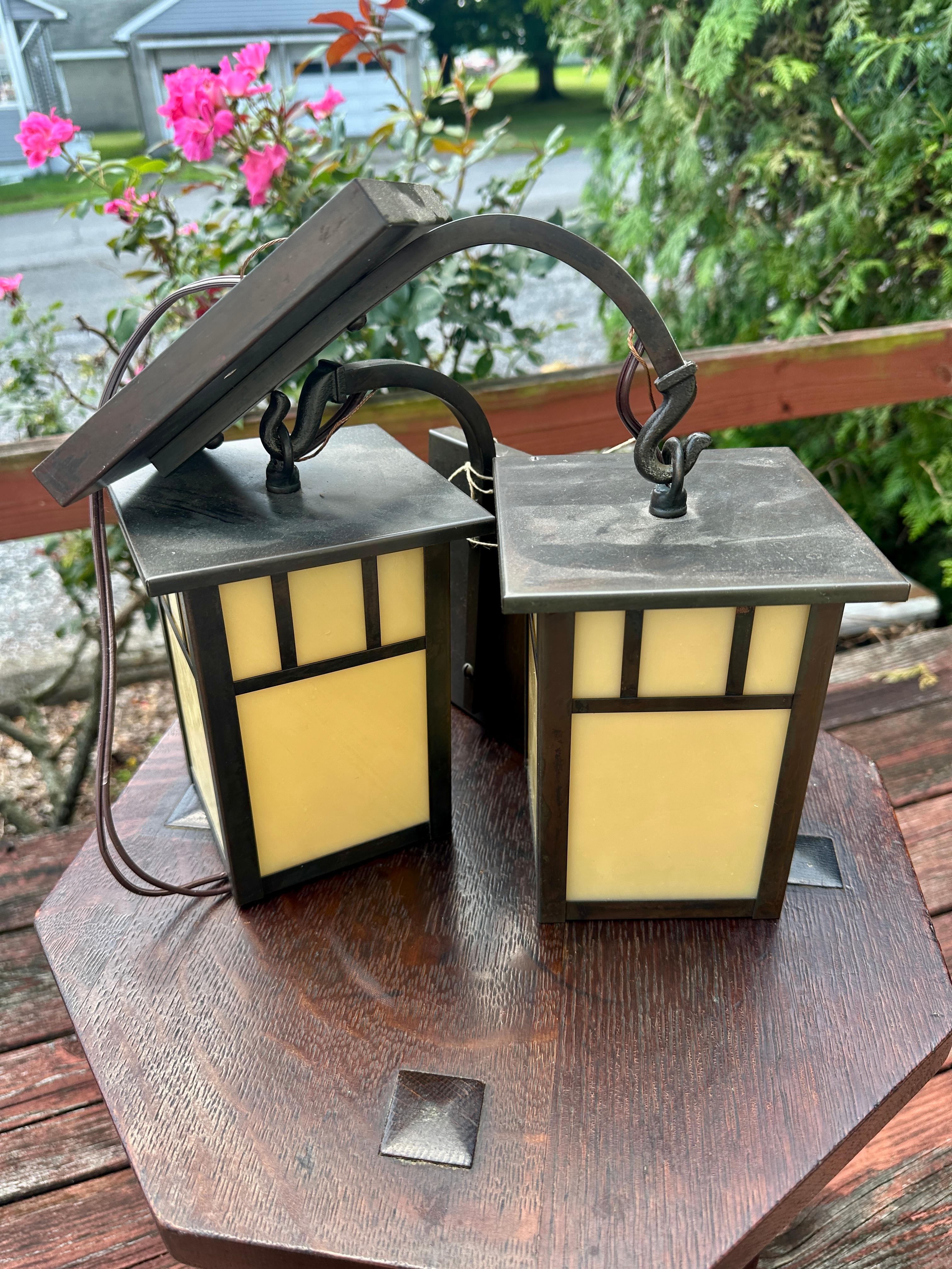 Pareja de lámparas vintage Arroyo Craftsman - W4286 Cobre en venta