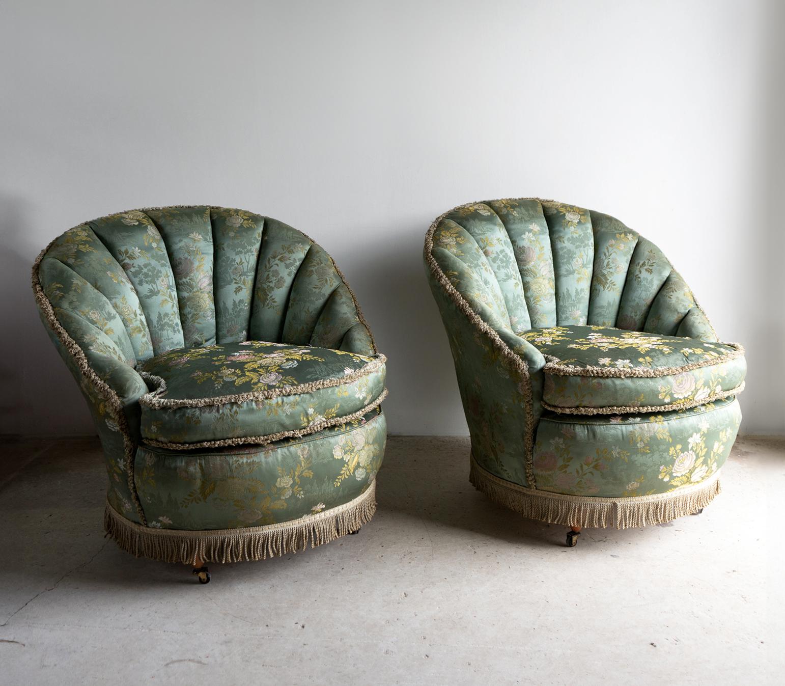 Pair Of Vintage Art Deco Cocktail Chairs With Chinoiserie Satin Upholstery For Sale 4