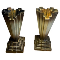 Paire de vases-urnes vintage Art déco en fonte émaillée