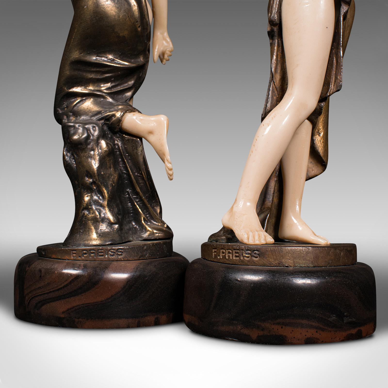 Coppia di figure art déco d'epoca, tedesche, statuetta decorativa, dopo F. Preiss in vendita 4