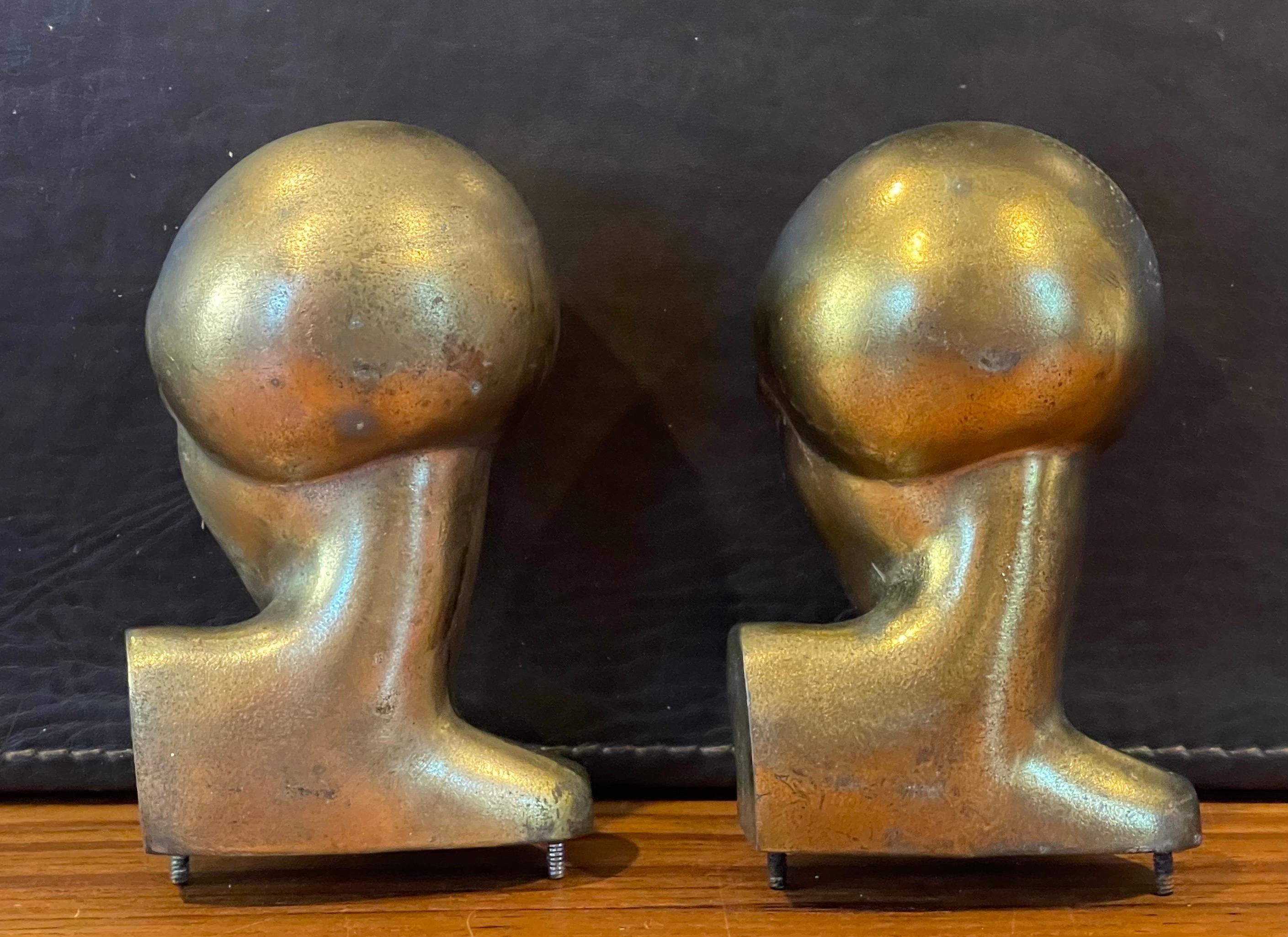 Pair of Vintage Art Deco Goldtone Heads or Busts of a Woman by Frankart For Sale 6