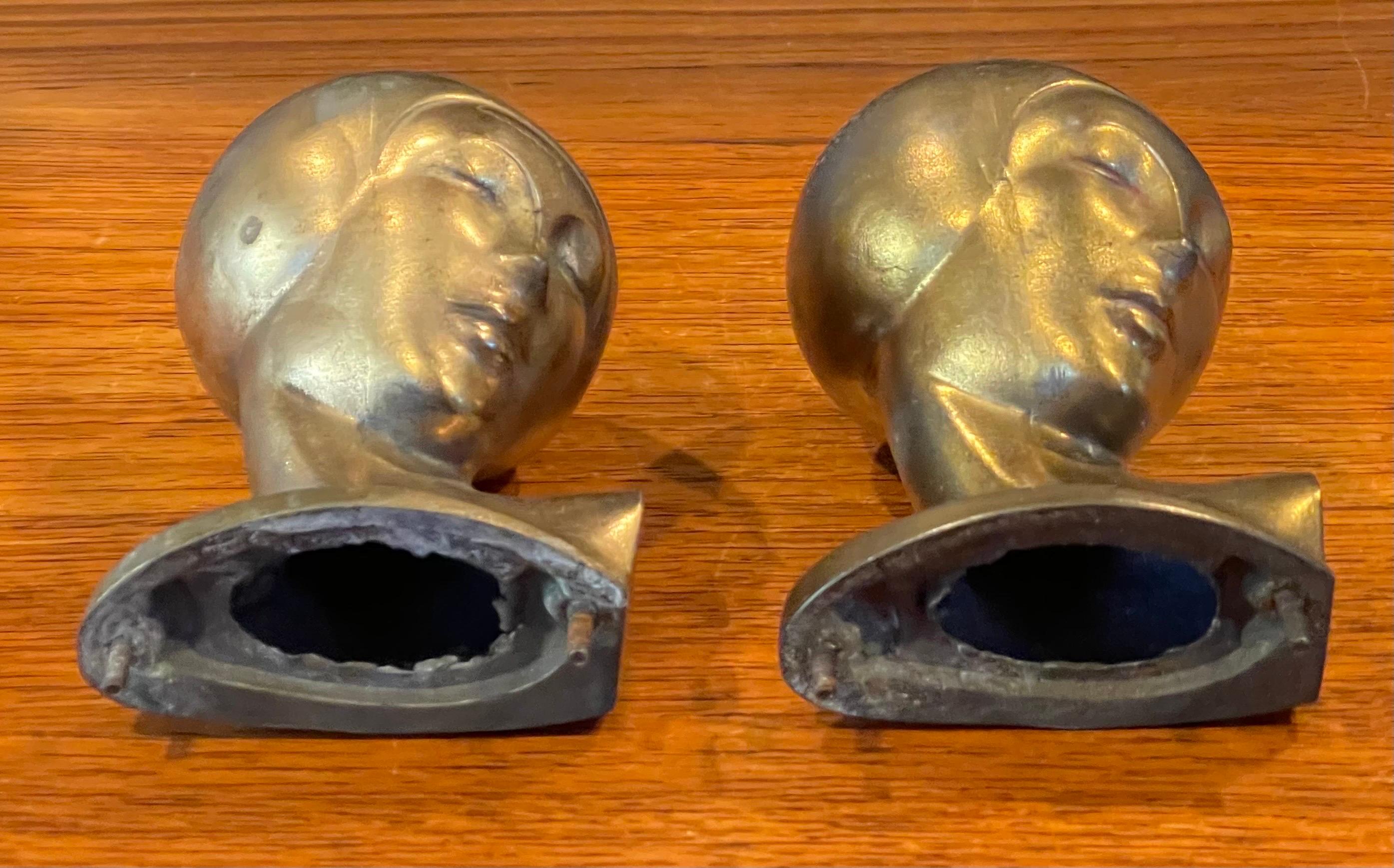 Pair of Vintage Art Deco Goldtone Heads or Busts of a Woman by Frankart For Sale 2
