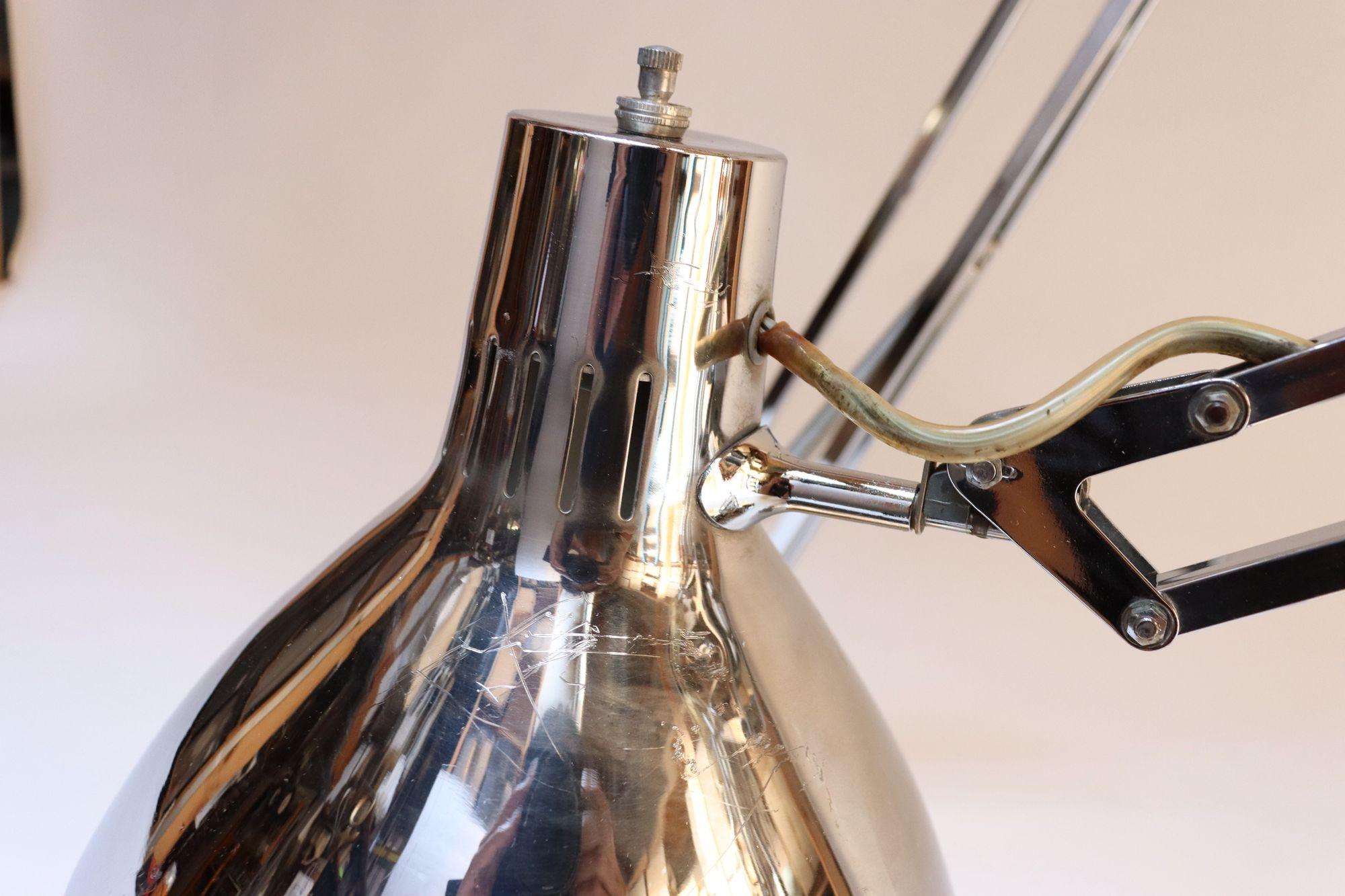 Pair of Vintage Articulating Chrome Desk/Task Lamps by Jac Jacobsen for Luxo For Sale 2