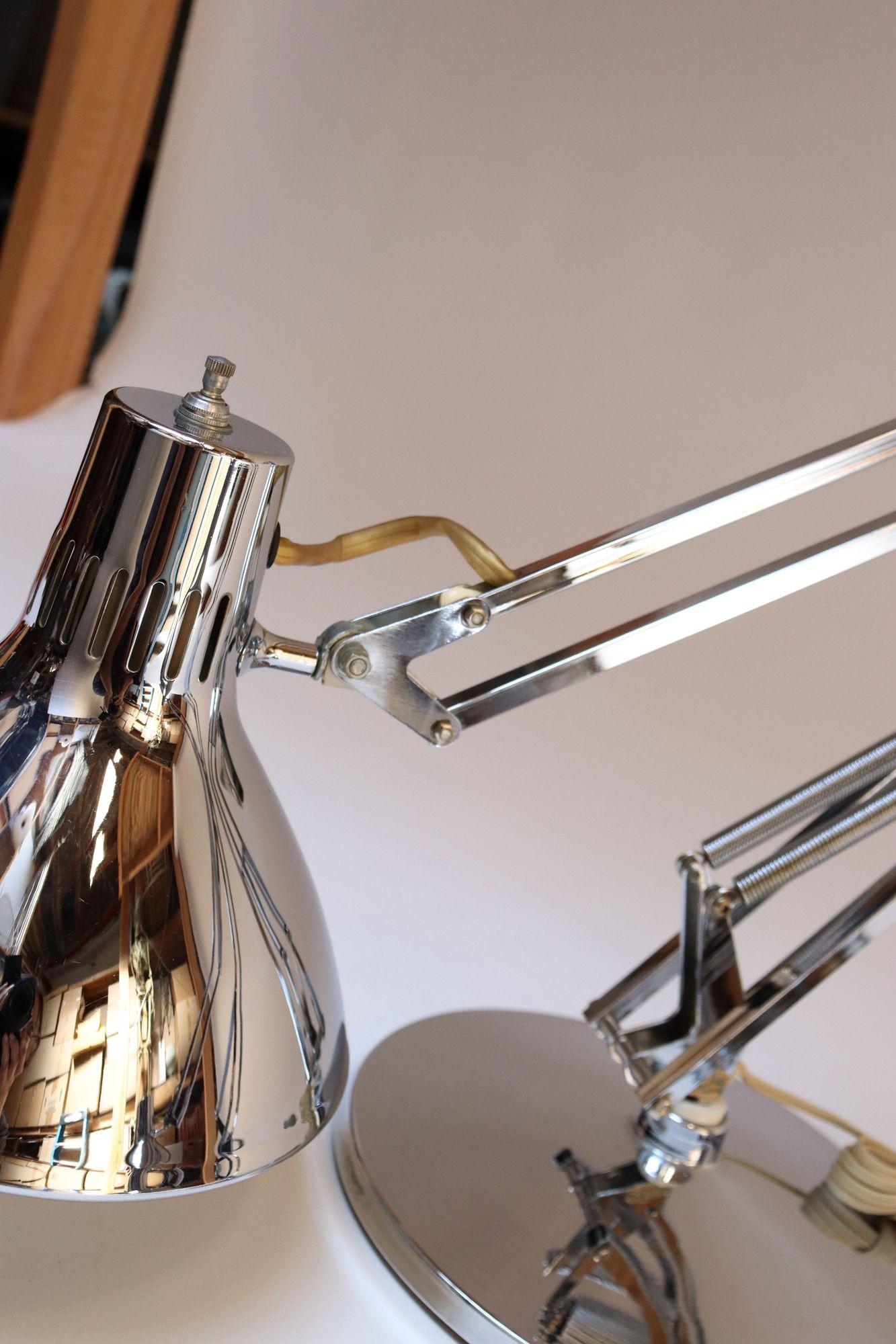 Pair of Vintage Articulating Chrome Desk/Task Lamps by Jac Jacobsen for Luxo For Sale 13