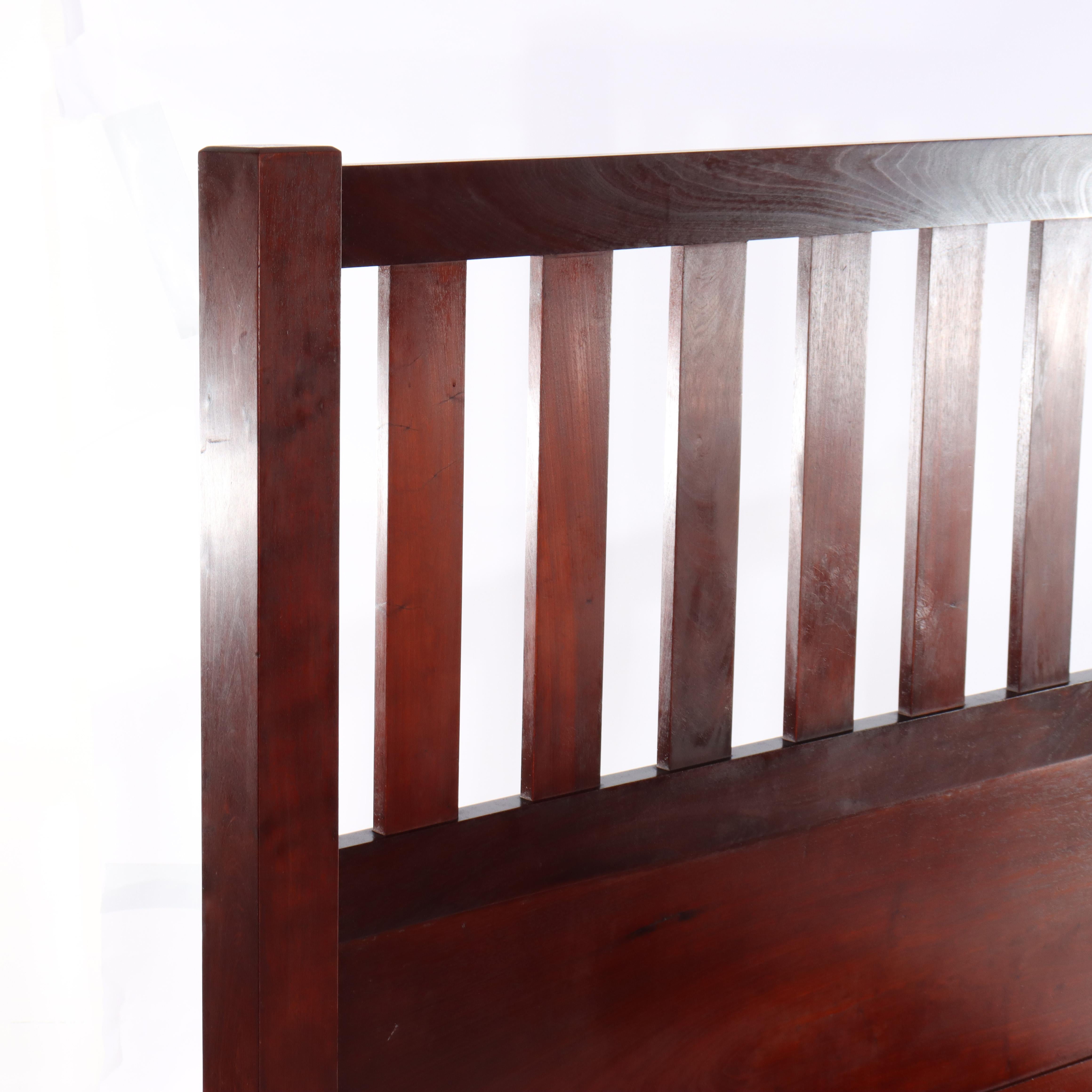 Pair of Vintage Arts & Crafts Stickley School Mahogany Twin Bed Frames 20thC en vente 3