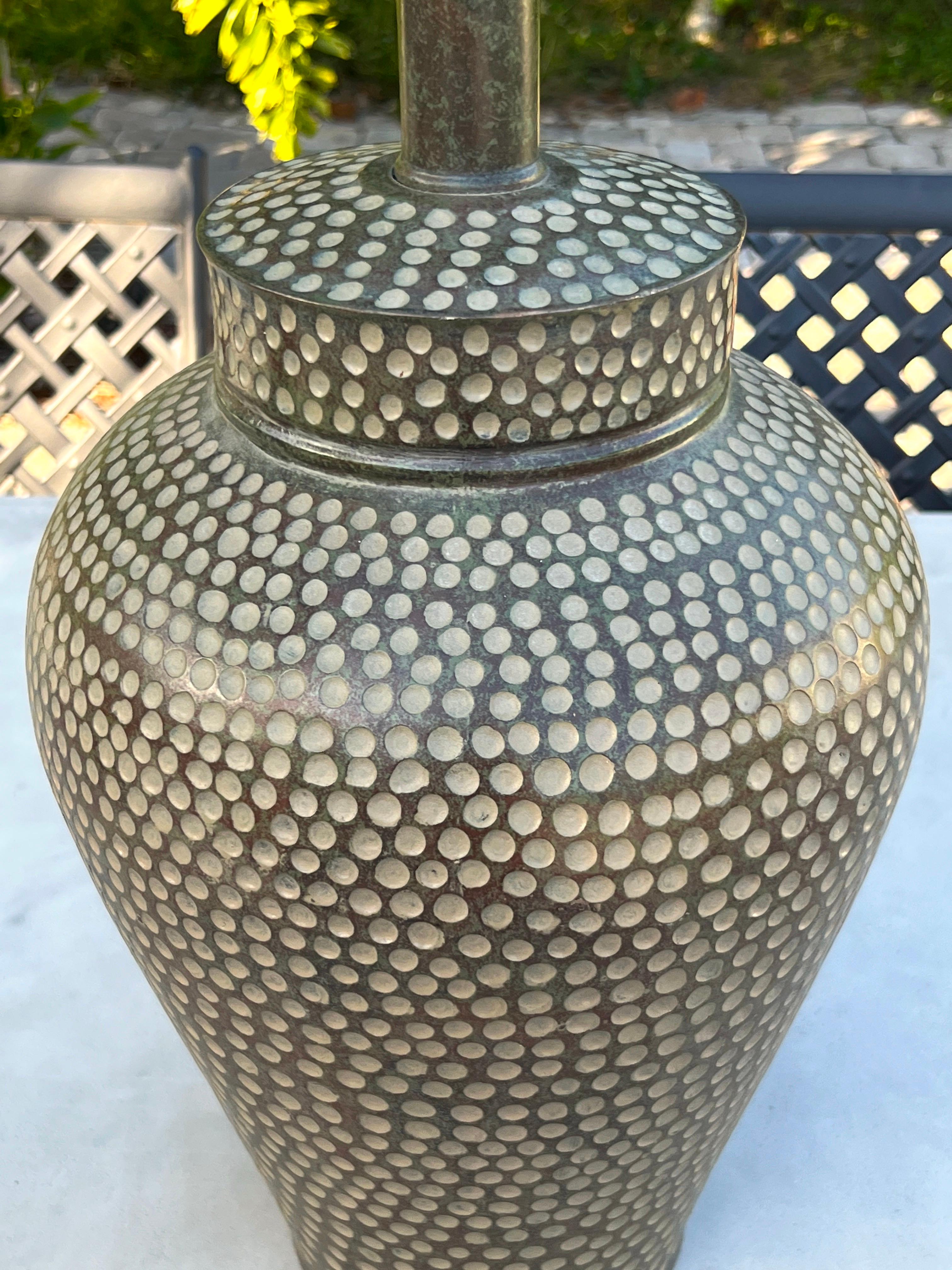 Pair of Chinese Ginger Jar Lamps in Hammered Resin For Sale 4