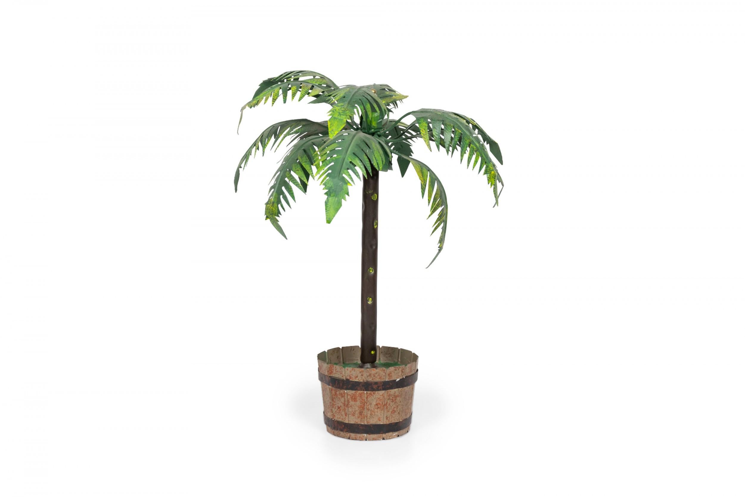 Dipinto a mano Coppia di sculture di palme bonsai asiatiche d'epoca in verde e oro in vendita