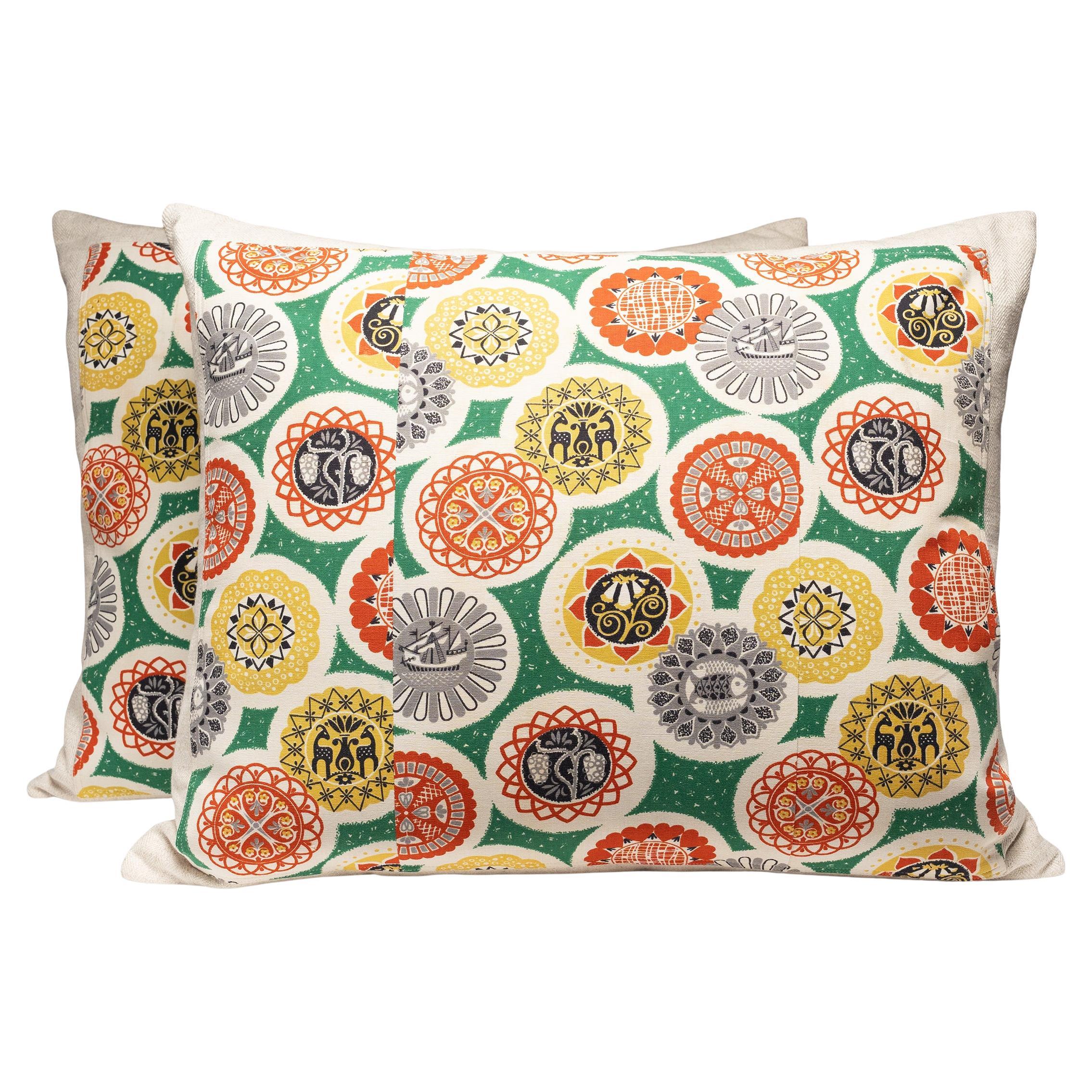 Pair of Vintage Atomic Age Throw Pillows For Sale