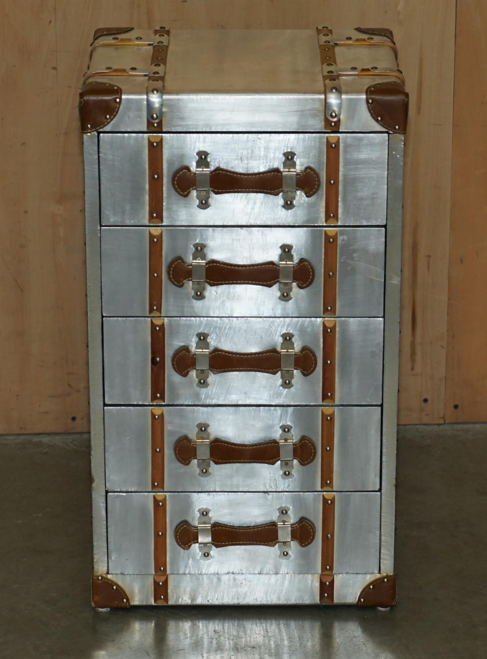 PAIR OF VINTAGE AVIATOR PILOT STYLE POLISH ALUMINIUM NIGHTSTAND BEDSIDE TABLEs 8