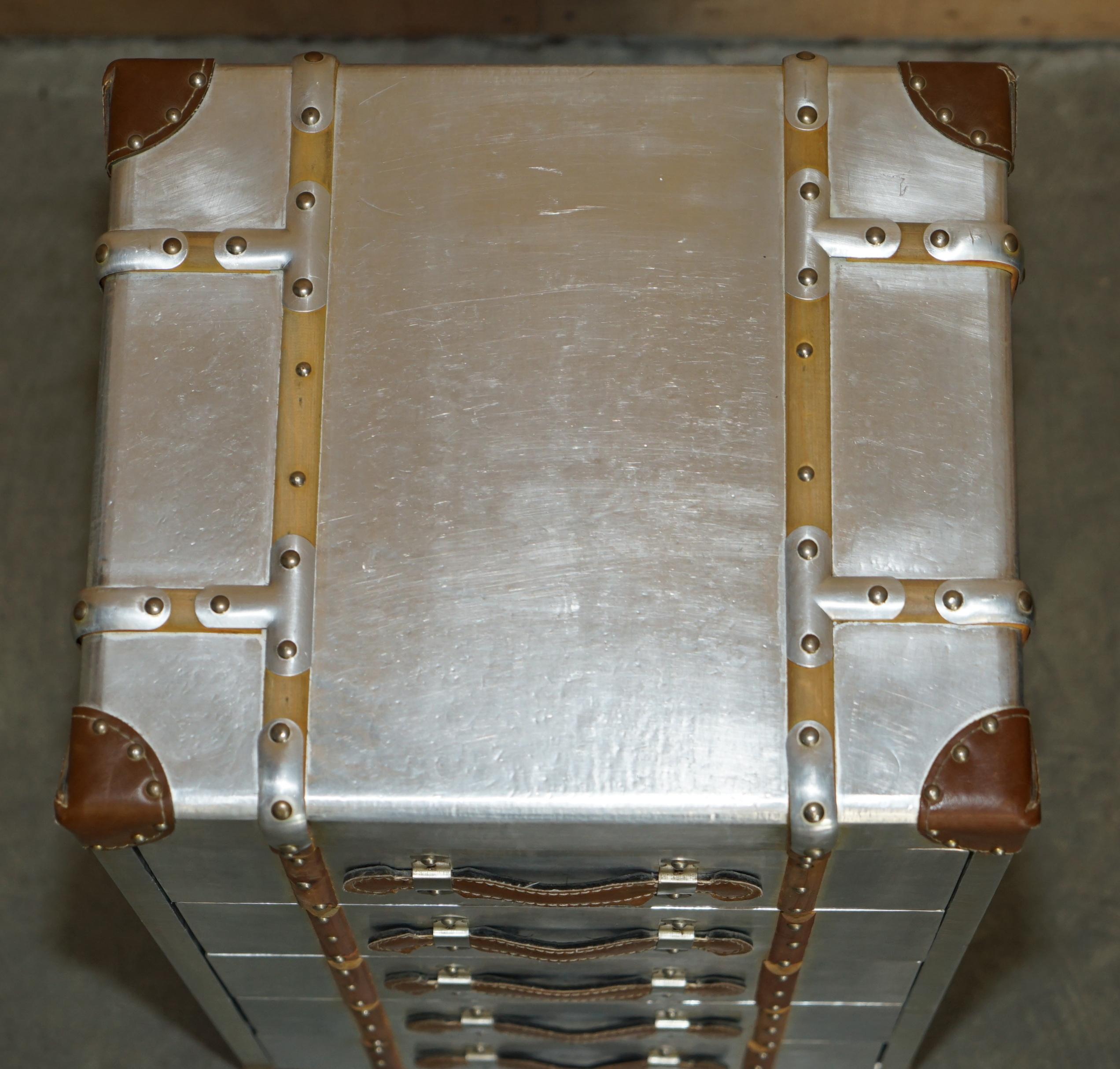 Hand-Crafted PAIR OF VINTAGE AVIATOR PILOT STYLE POLISH ALUMINIUM NIGHTSTAND BEDSIDE TABLEs