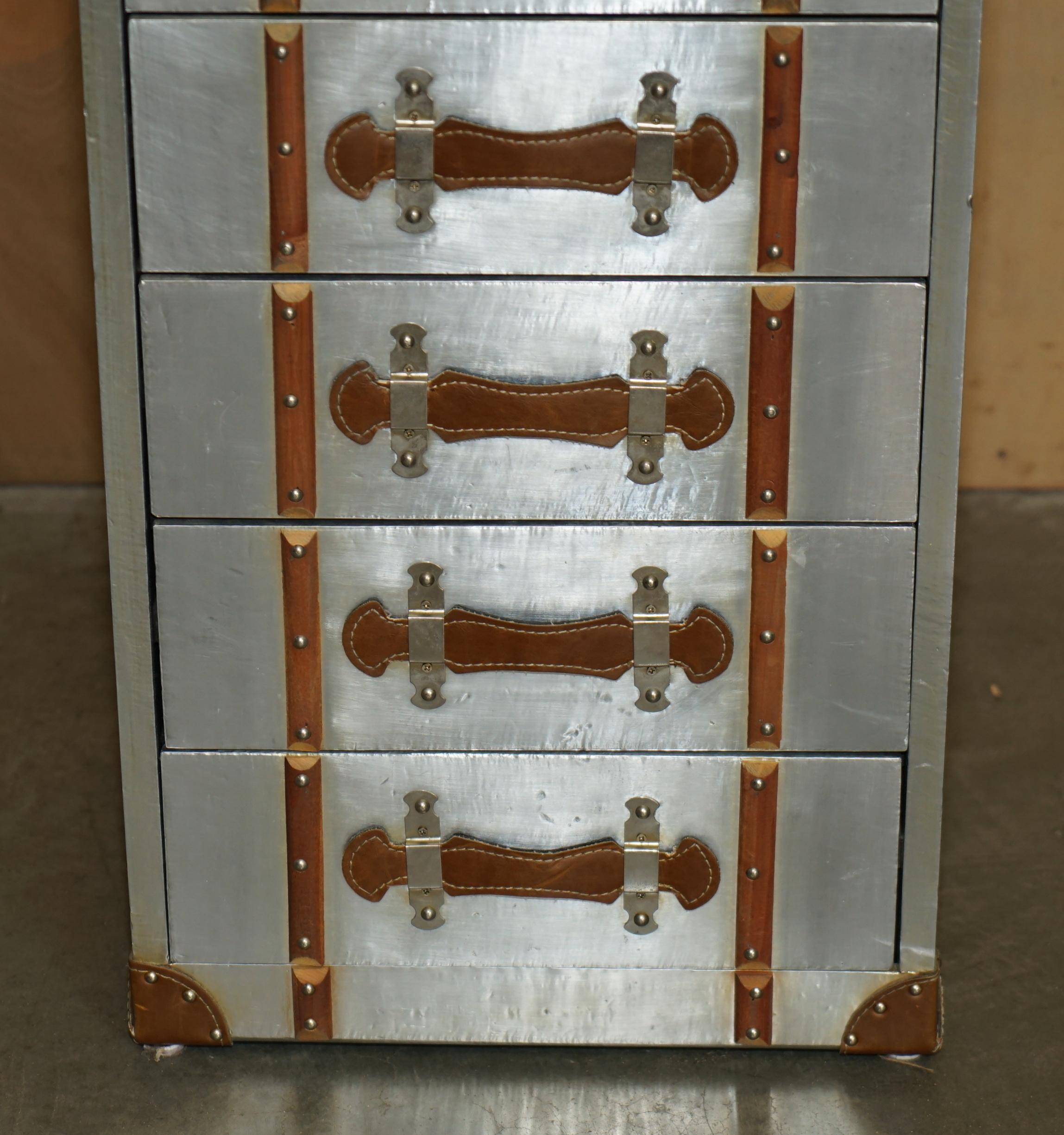Aluminum PAIR OF VINTAGE AVIATOR PILOT STYLE POLISH ALUMINIUM NIGHTSTAND BEDSIDE TABLEs