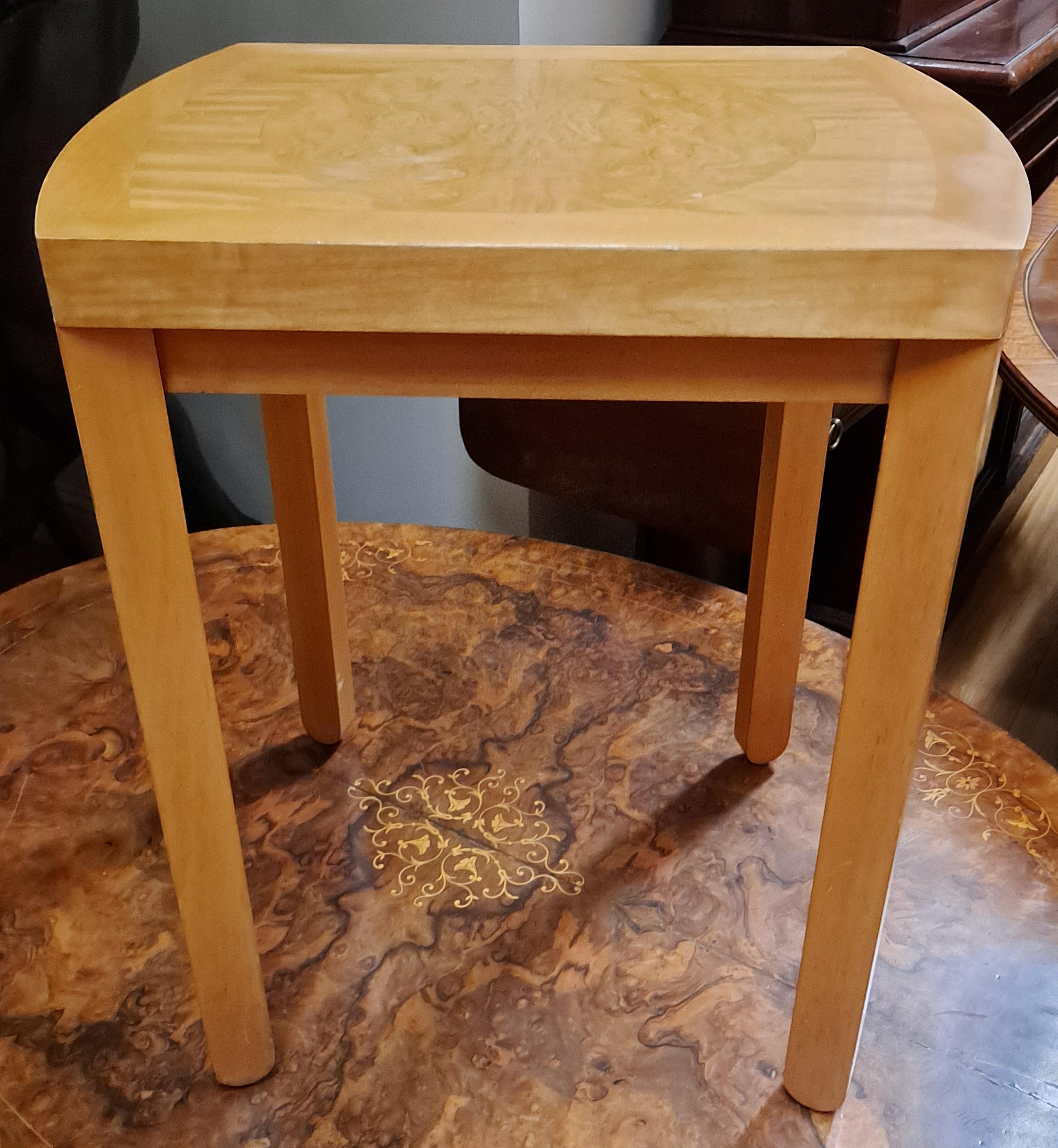 Pair of Vintage Baker Furniture Side Tables, circa 1970s For Sale 5
