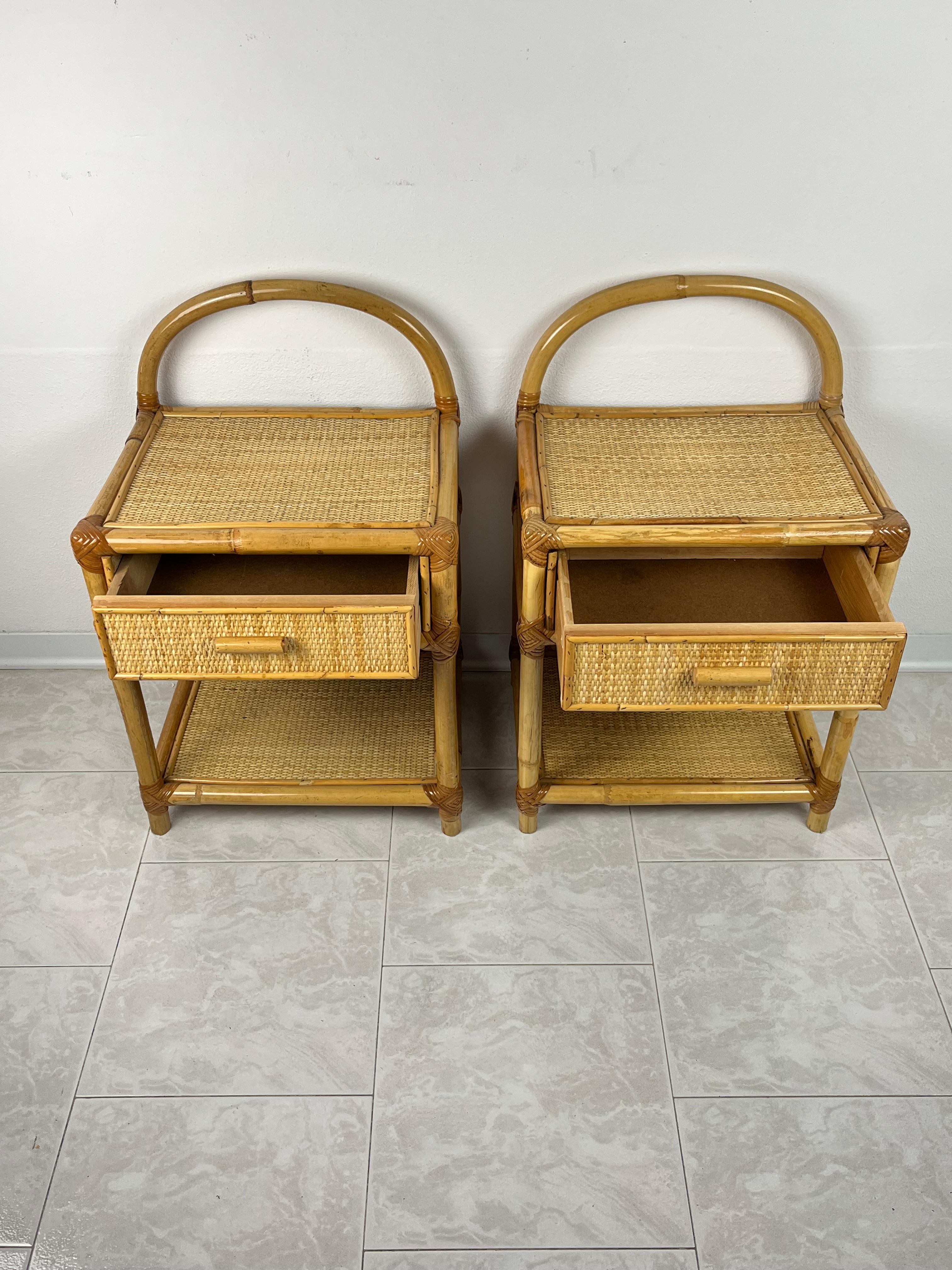 Pair of Vintage bamboo and rattan bedside tables, Italy, 1970s
Good condition, small signs of wear. Everyone has a drawer.
Found in a Sicilian villa.