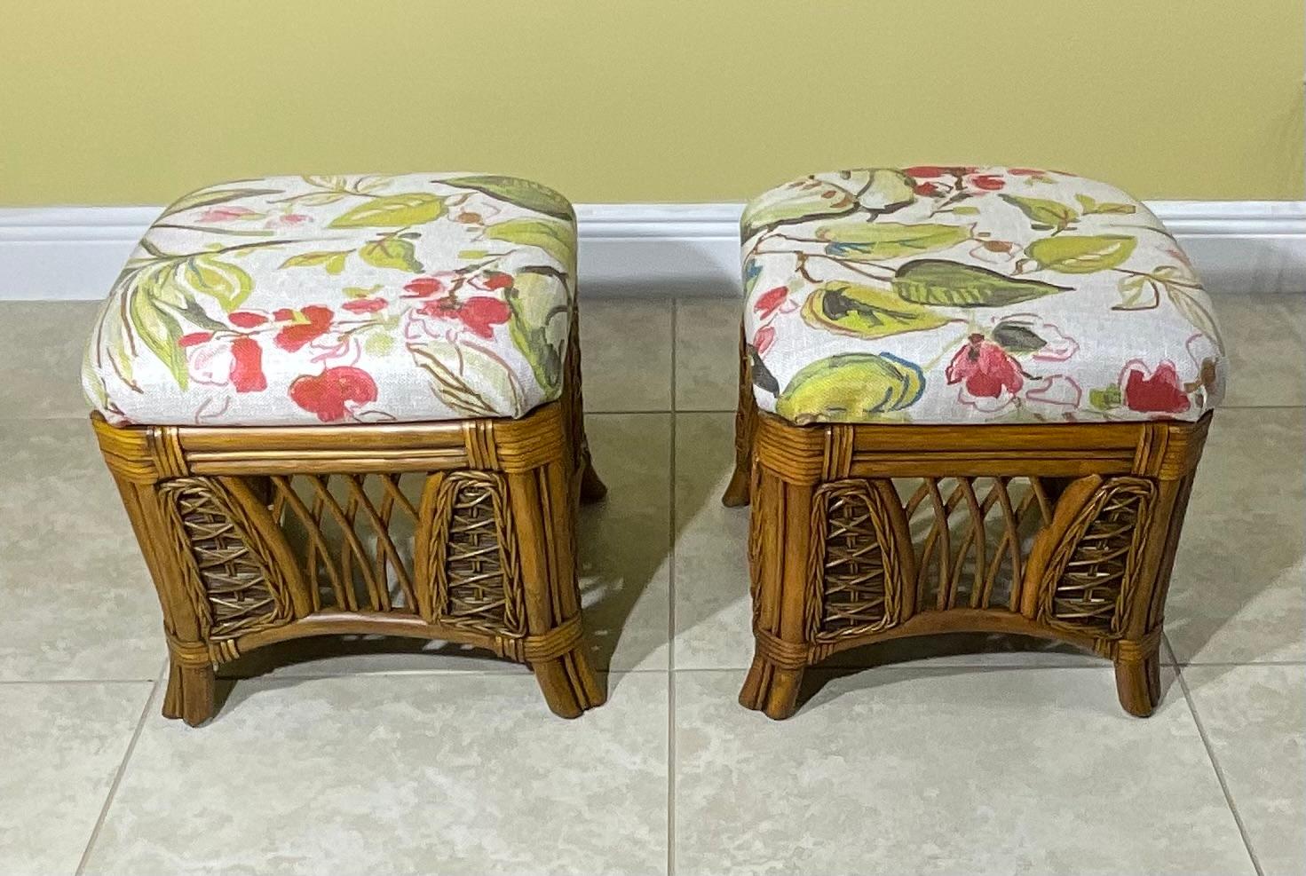Mid-Century Modern Pair of Vintage Bamboo and Rattan Benches or Stools For Sale