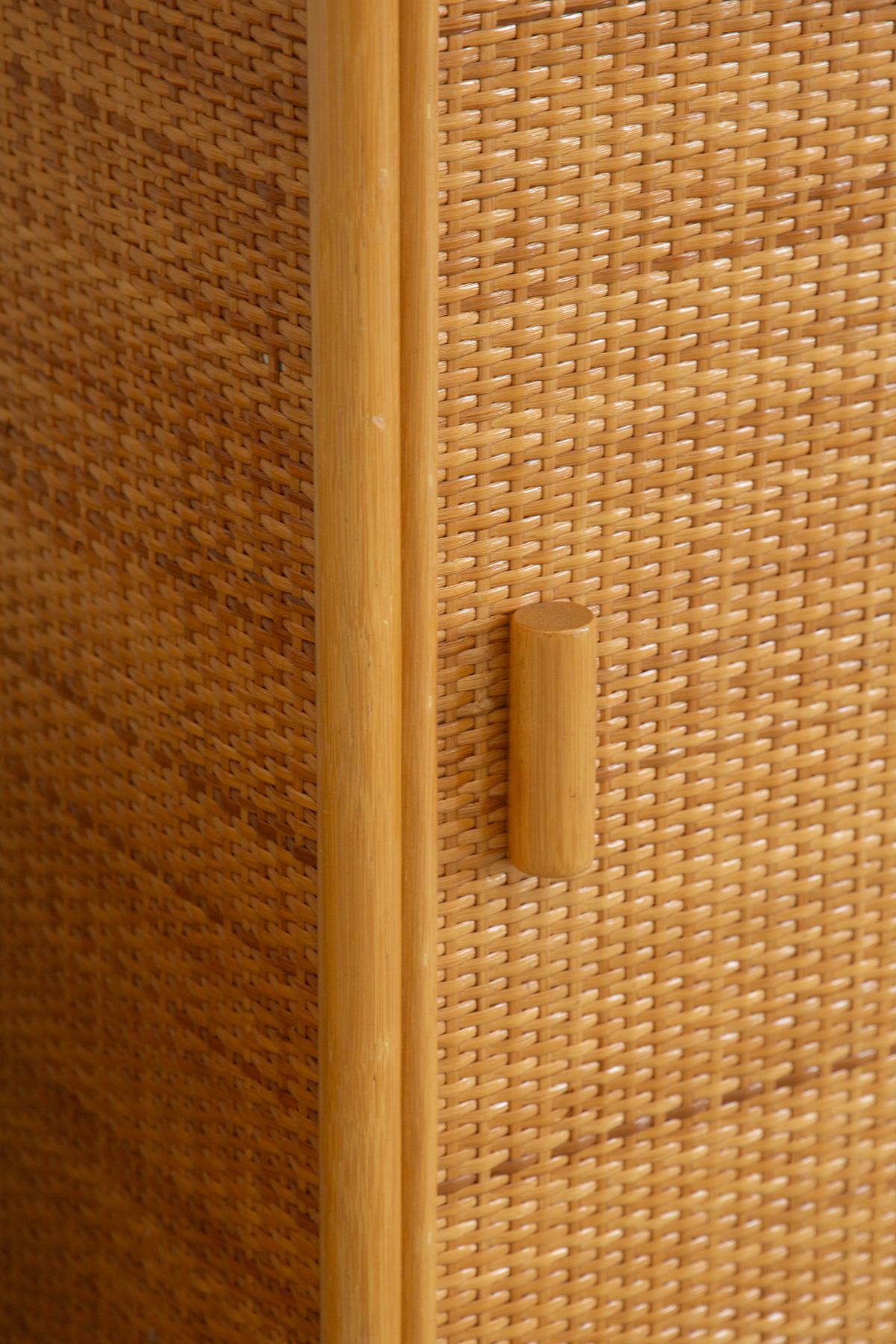Late 20th Century Pair of vintage bamboo and rattan cabinets in vendita