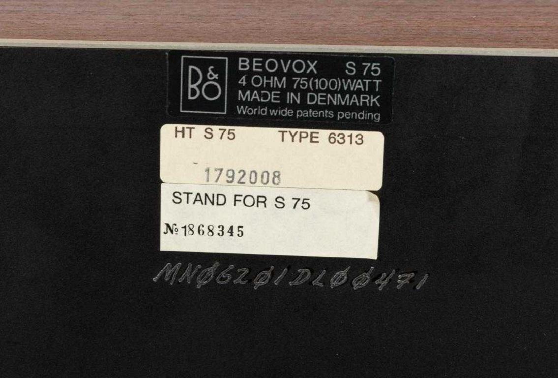 Ein Paar Vintage Bang & Olufsen Beovox S75-Lautsprecher (Dänisch)