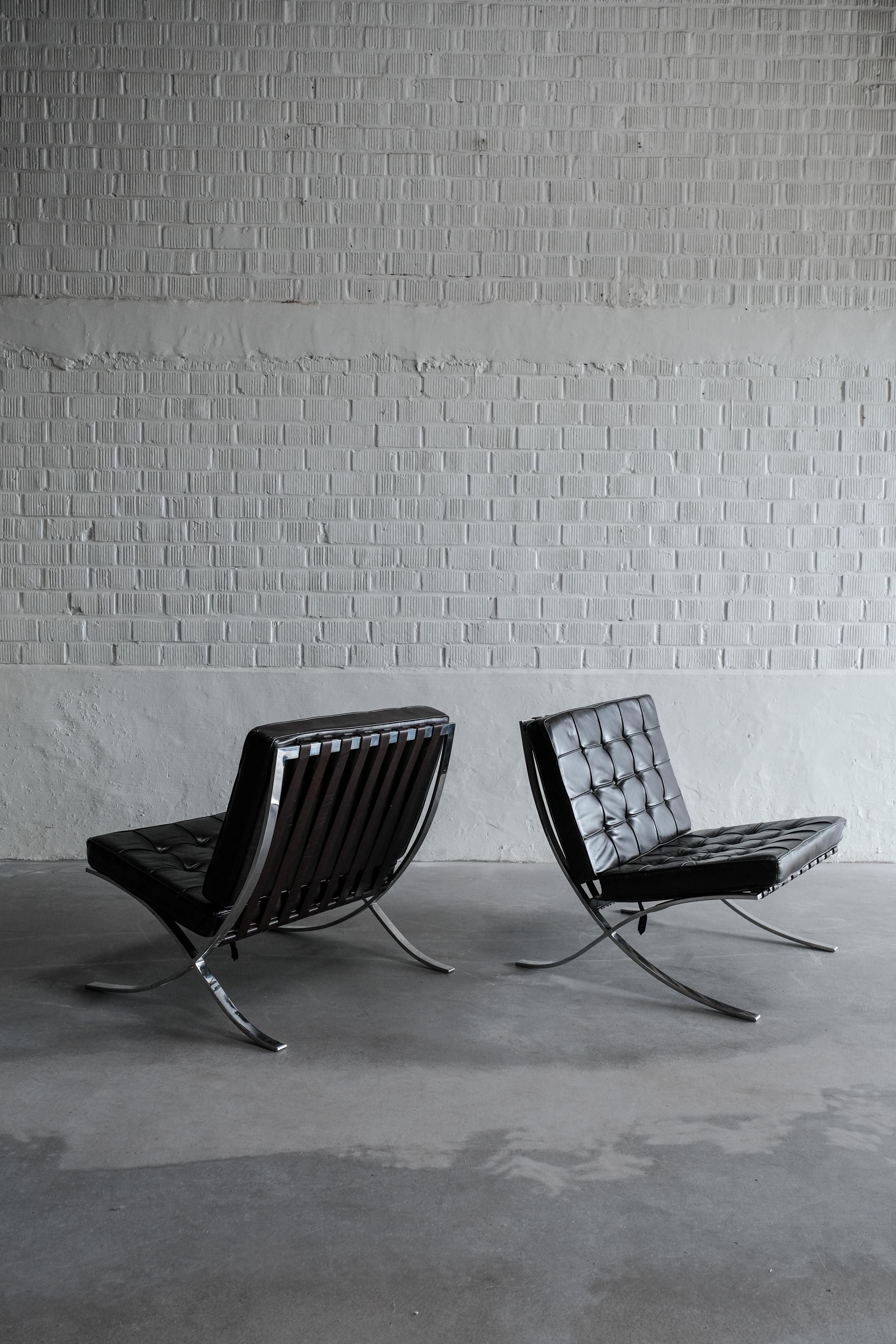 Pair of Vintage Barcelona Chairs by Mies van der Rohe For Sale 4
